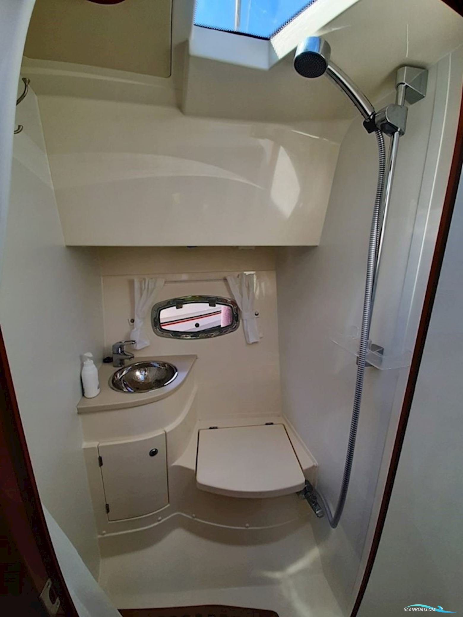 Aquador 35 C 2 x 260 Mercruiser 3.0 Tdi