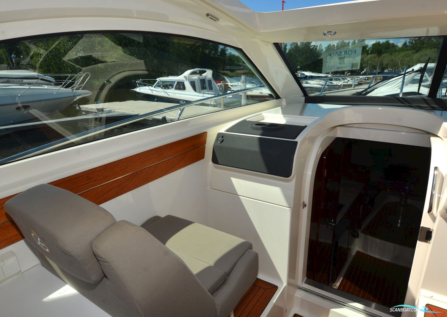 Aquador 35 ST