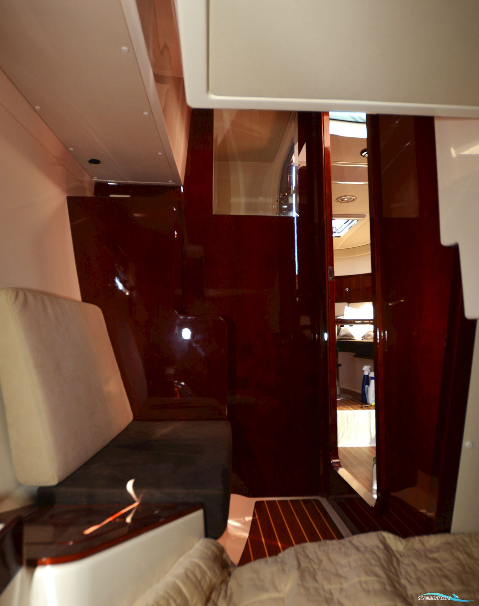 Aquador 35 ST