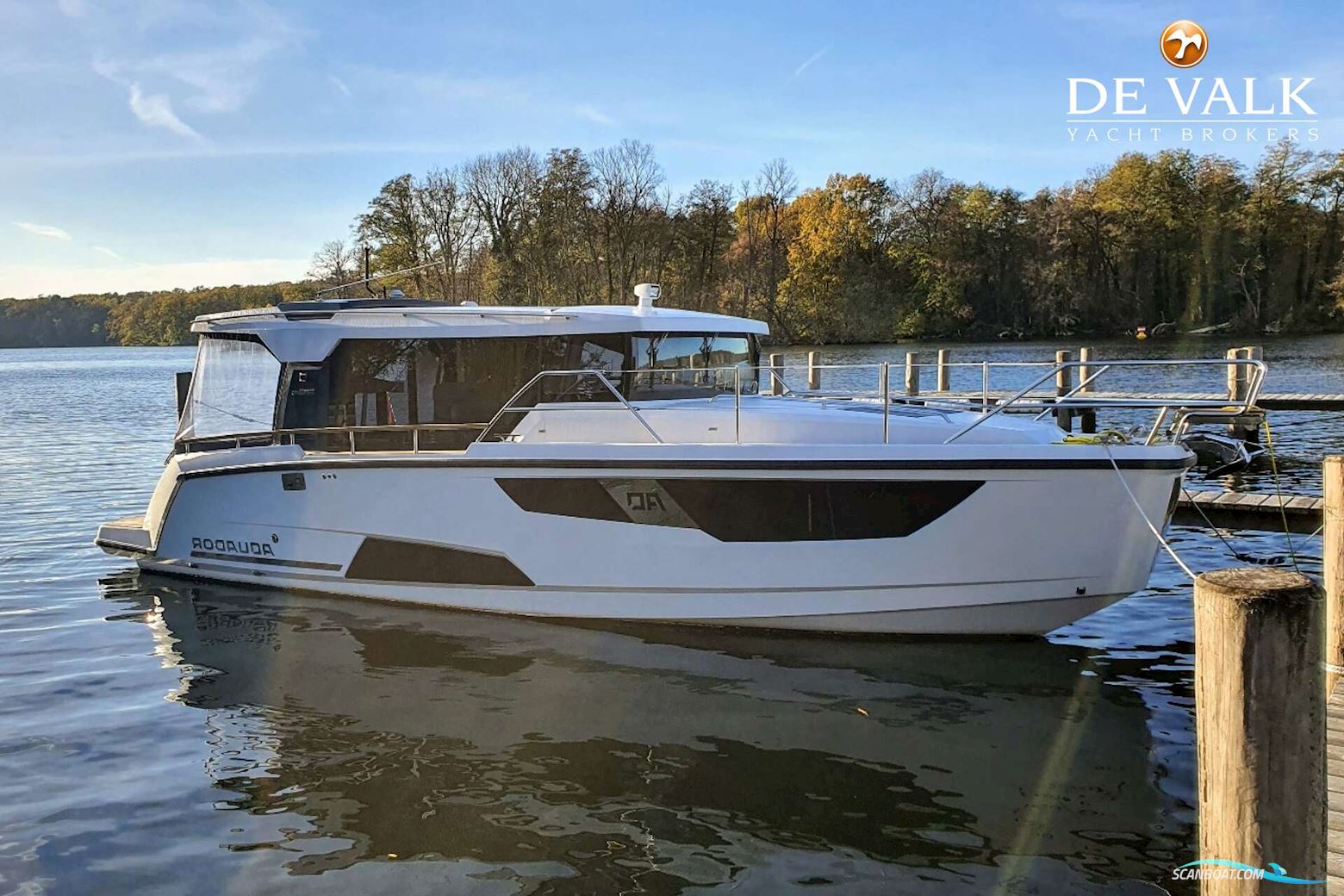 Aquador AQ35 Motorbåd 2021, med Mercruiser motor, Tyskland