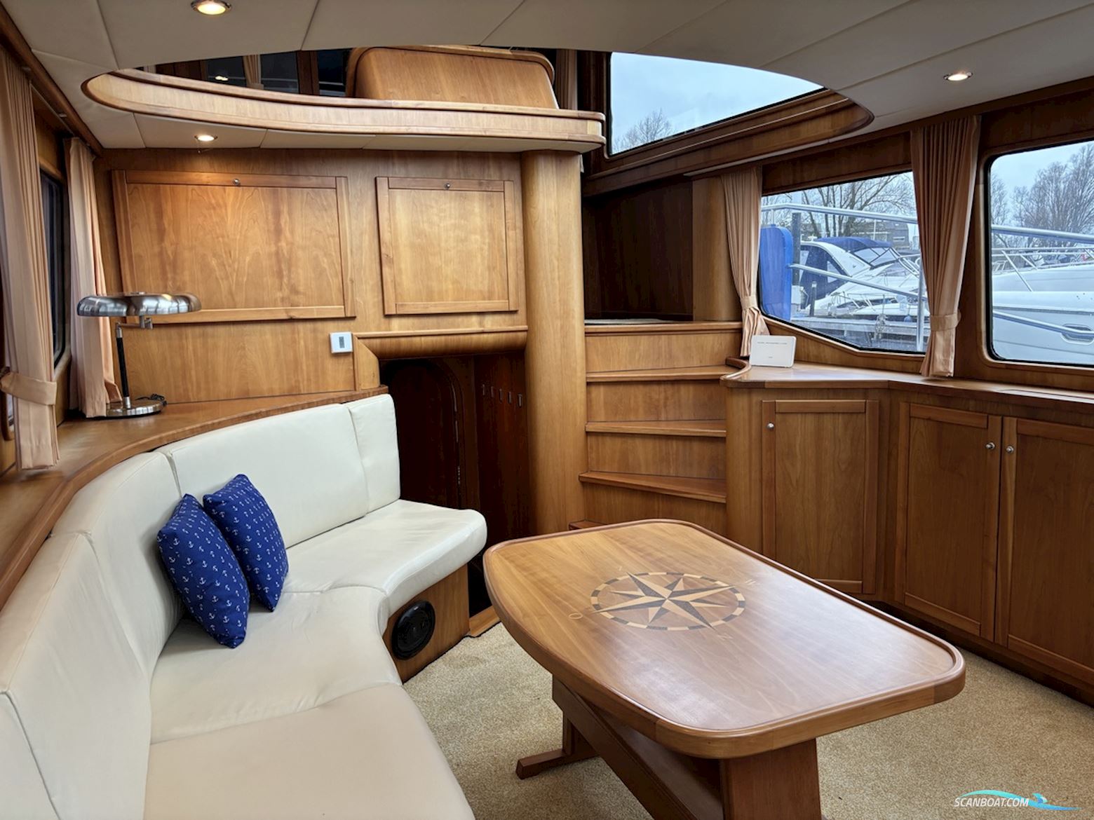 Aqualine 46 Pilothouse