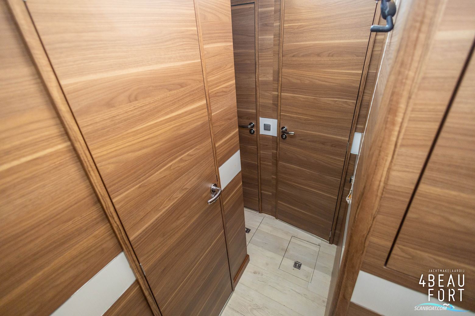 Aquanaut Andante 438 OC