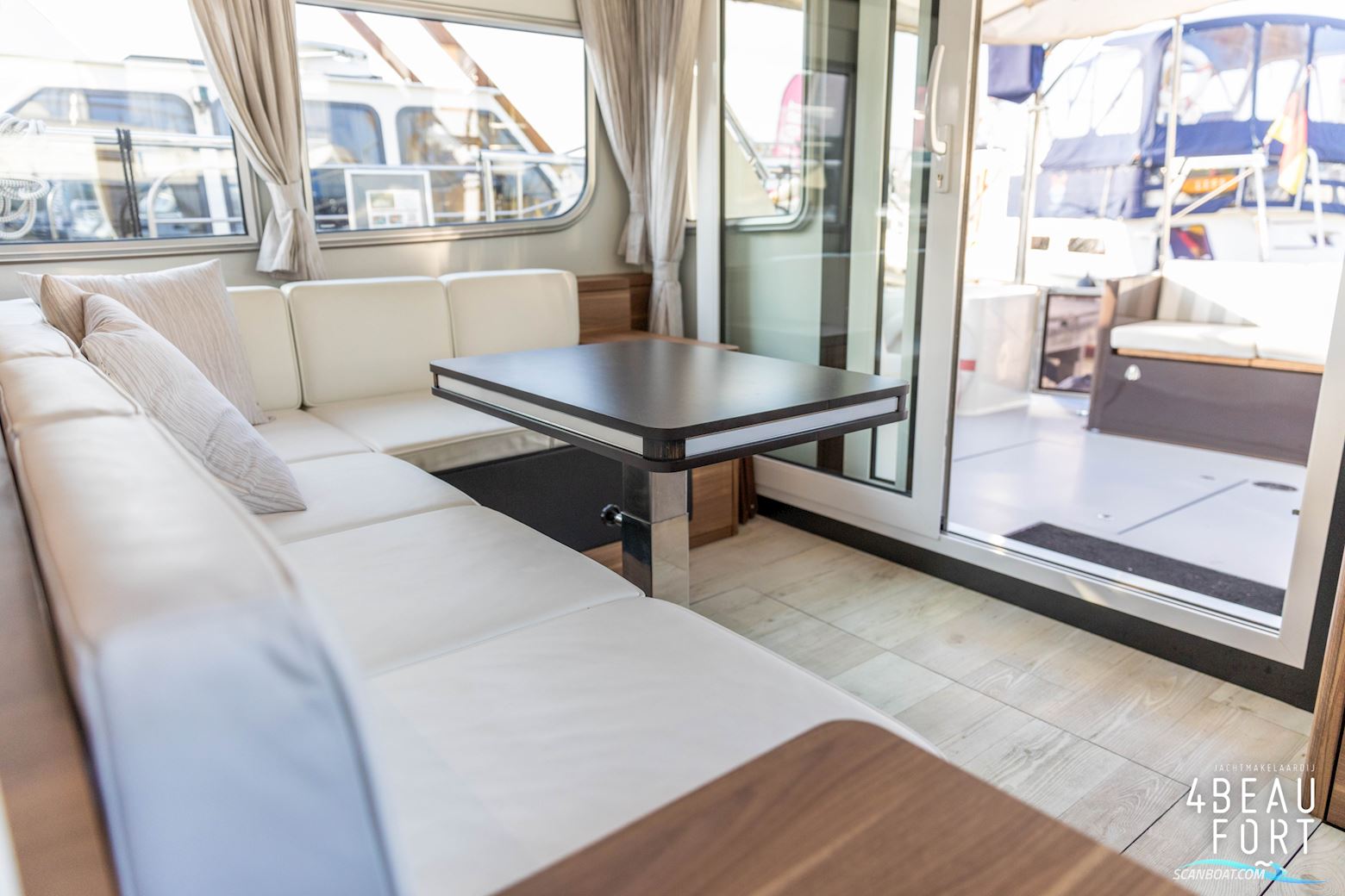 Aquanaut Andante 438 OC