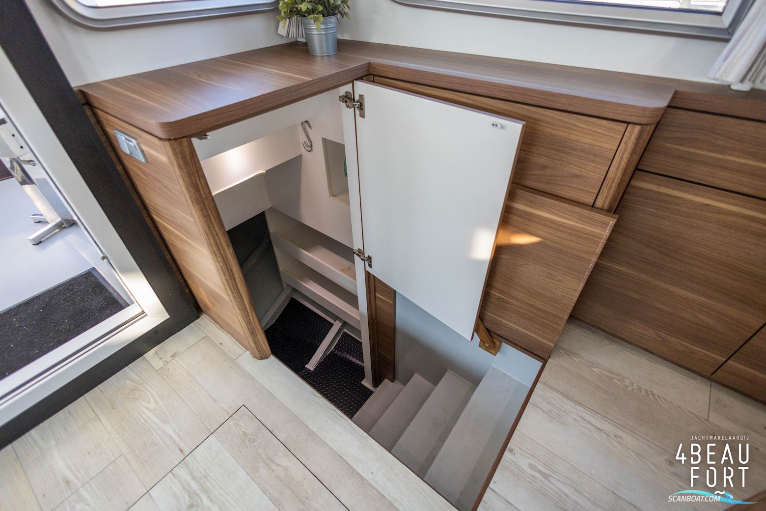 Aquanaut Andante 438 OC