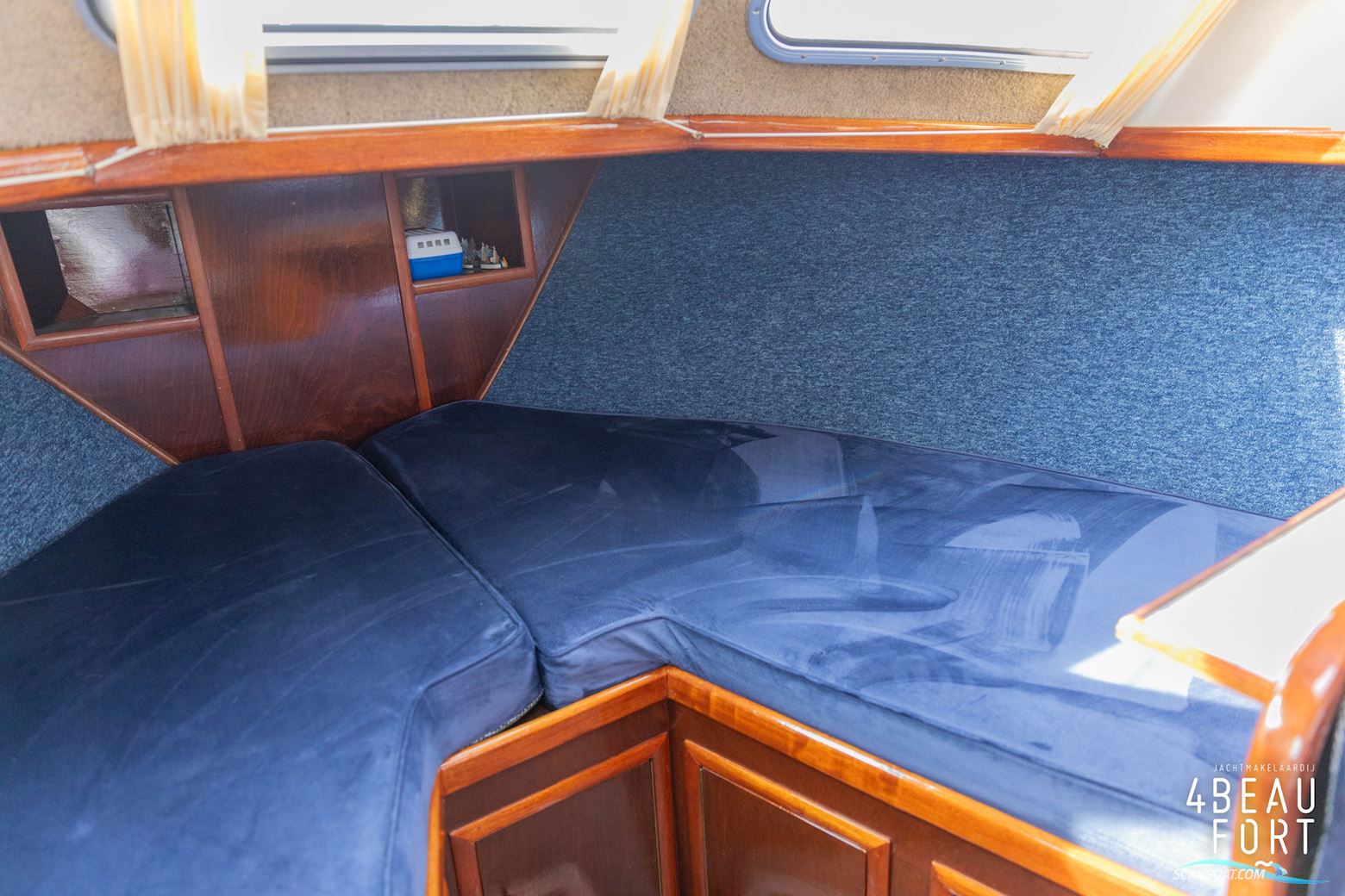 Aquanaut Beauty 1000 AK