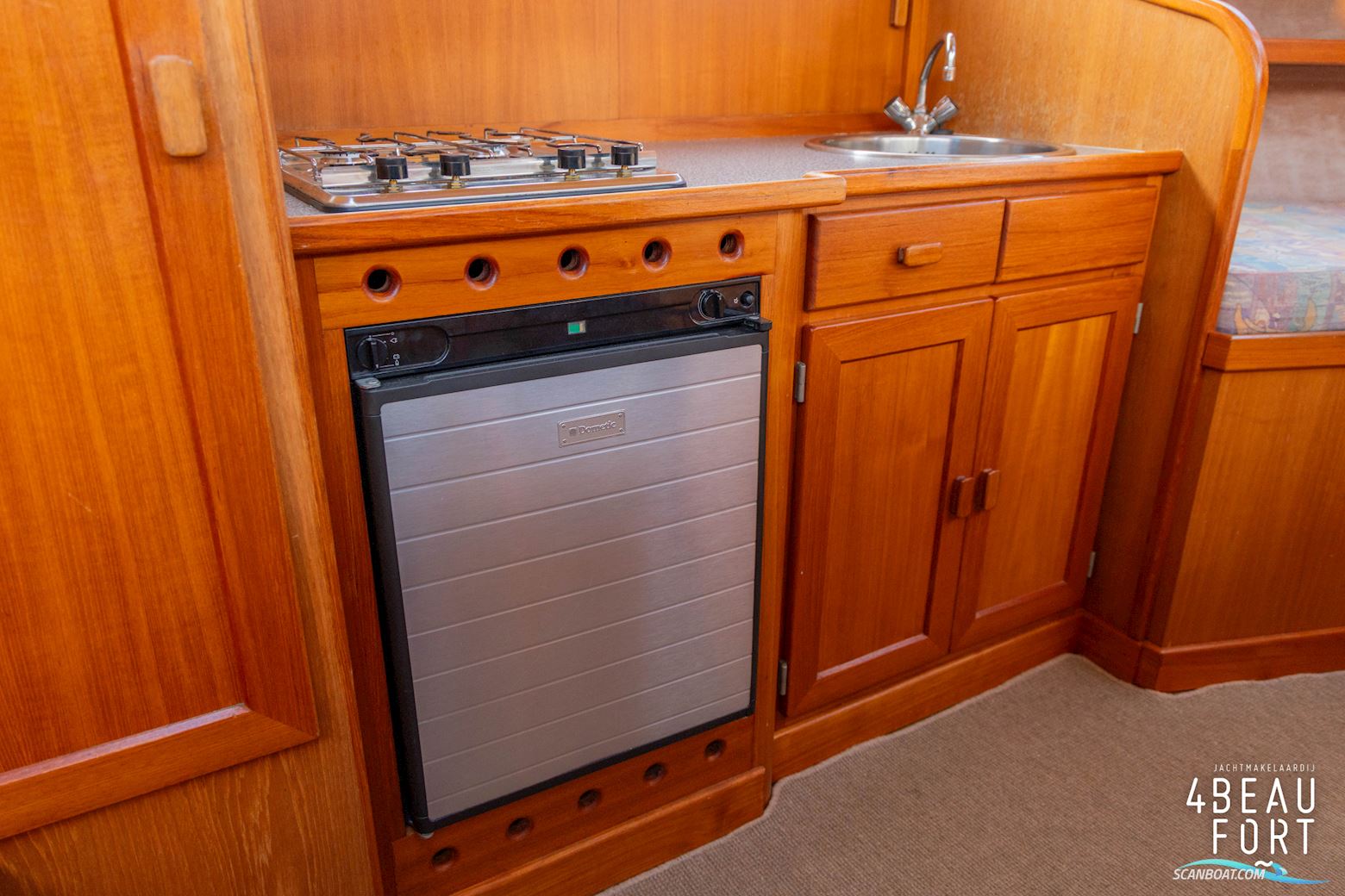 Aquanaut Beauty 1050 AK