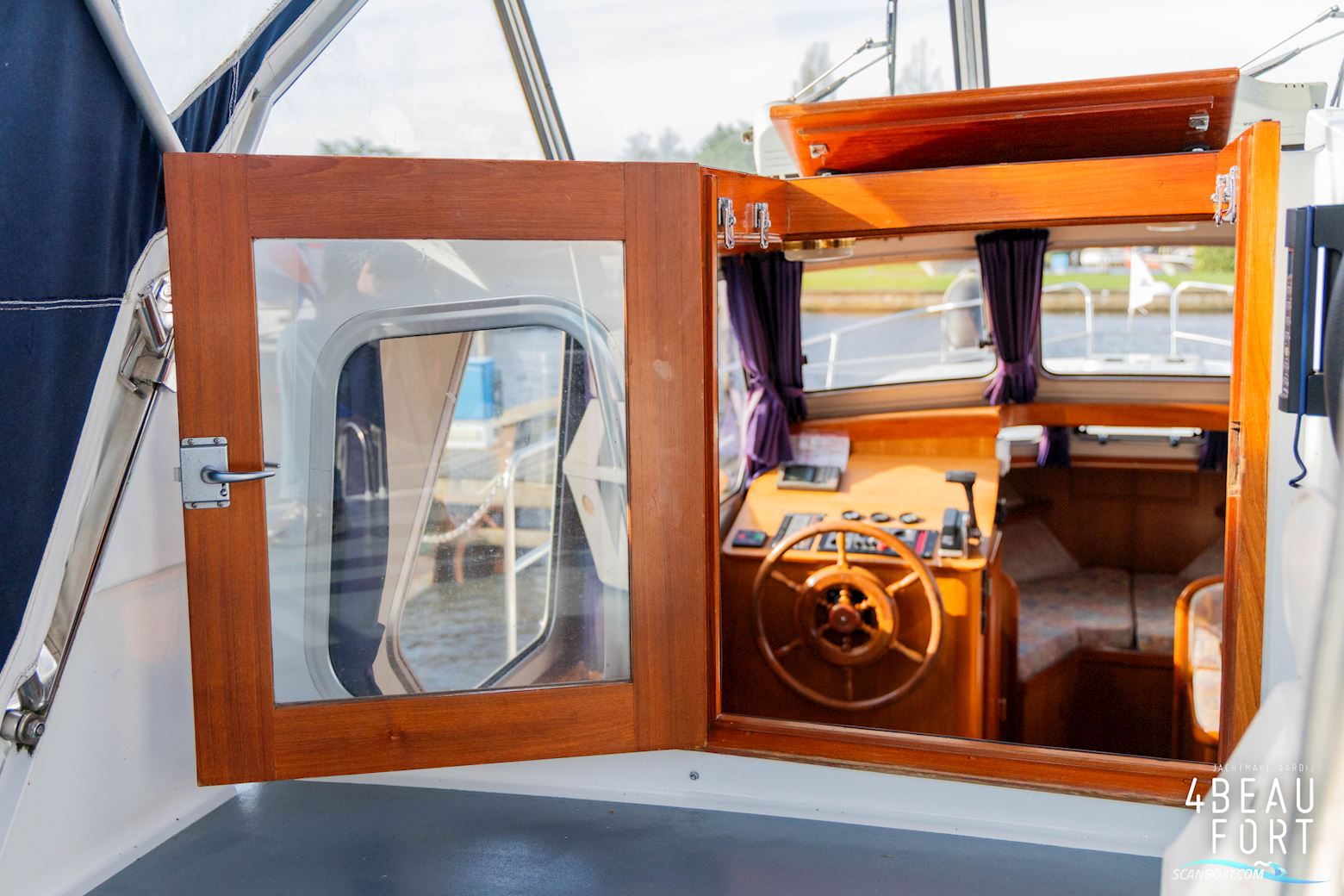 Aquanaut Beauty 1050 AK