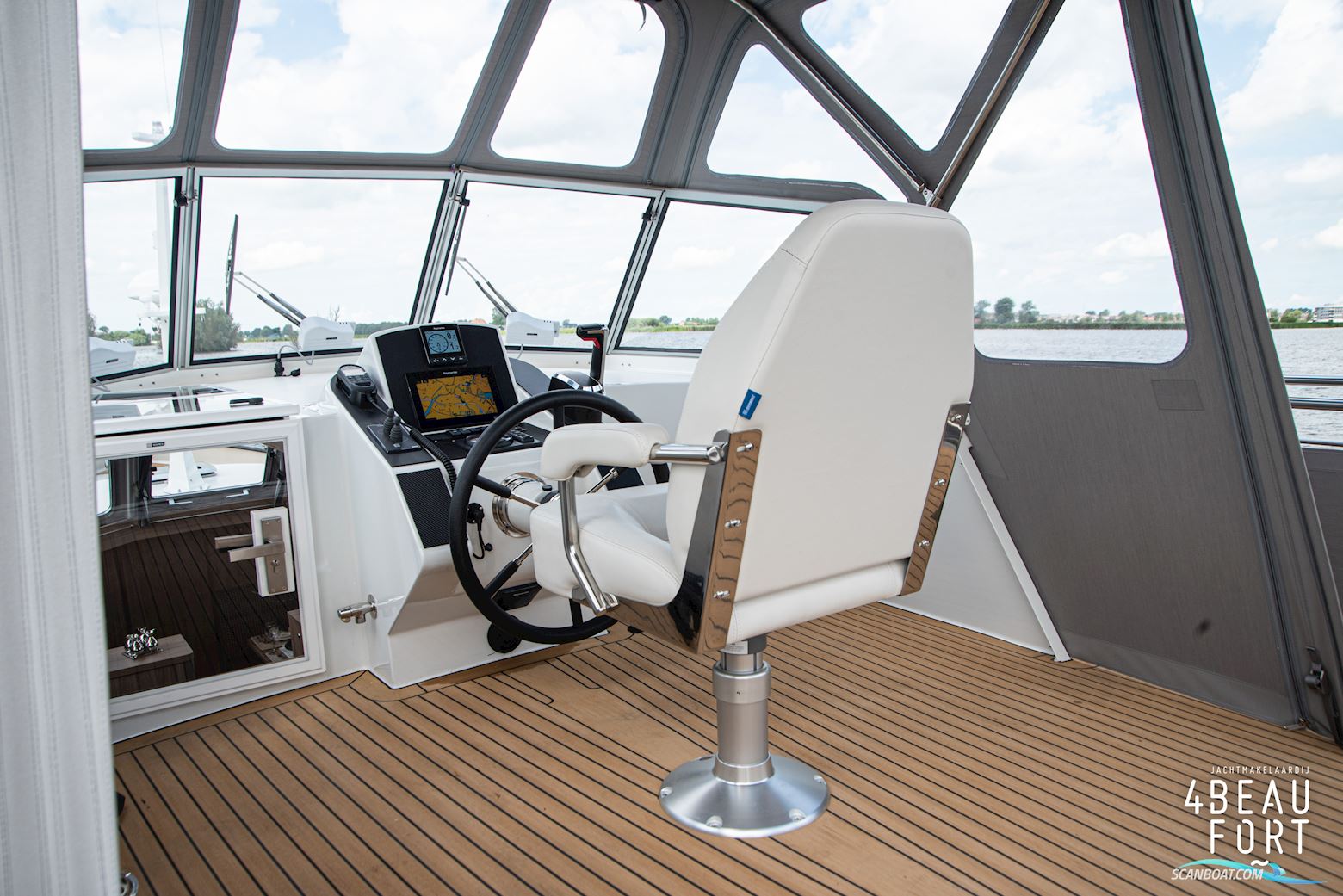 Aquanaut Drifter 350 AC