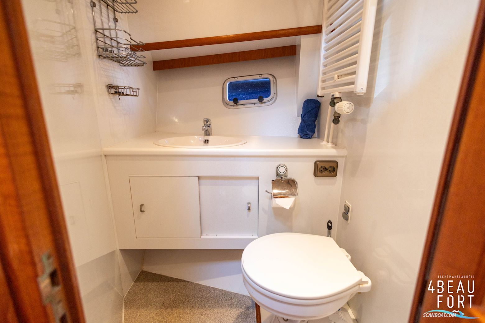 Aquanaut European Voyager 1300