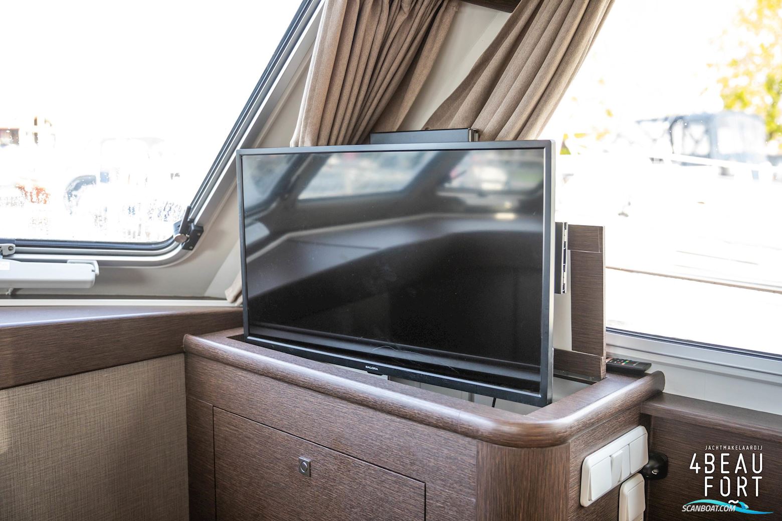 Aquanaut European Voyager 1500 II