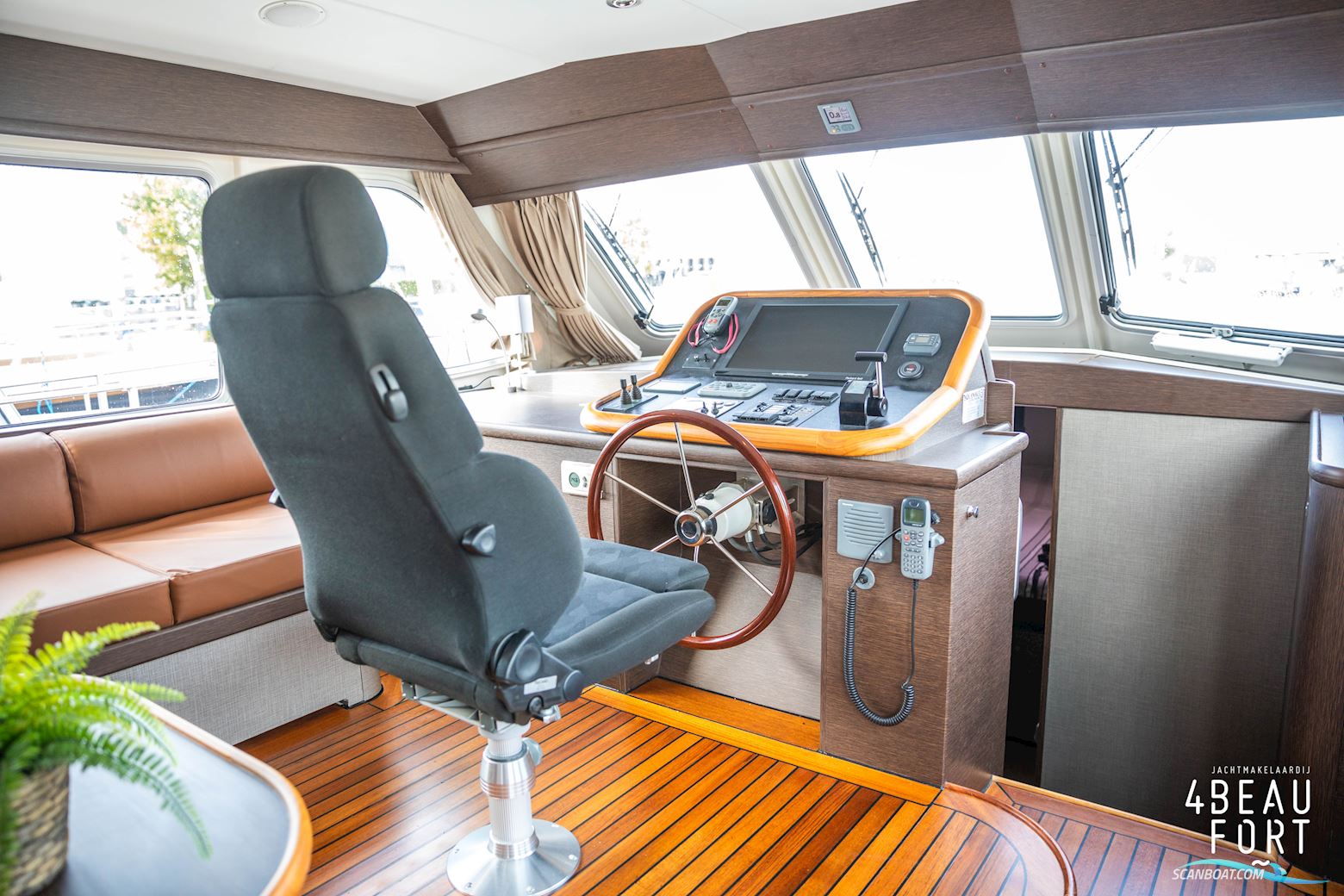 Aquanaut European Voyager 1500 II