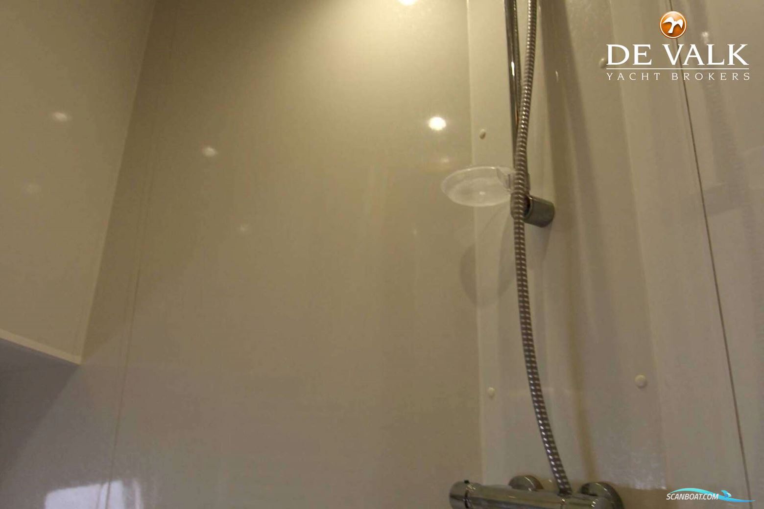 Aquanaut Global Voyager 1500 (Stabilizers)