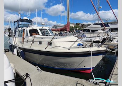 Aquastar 38 Motorbåd 1988, med Volvo Penta motor, England