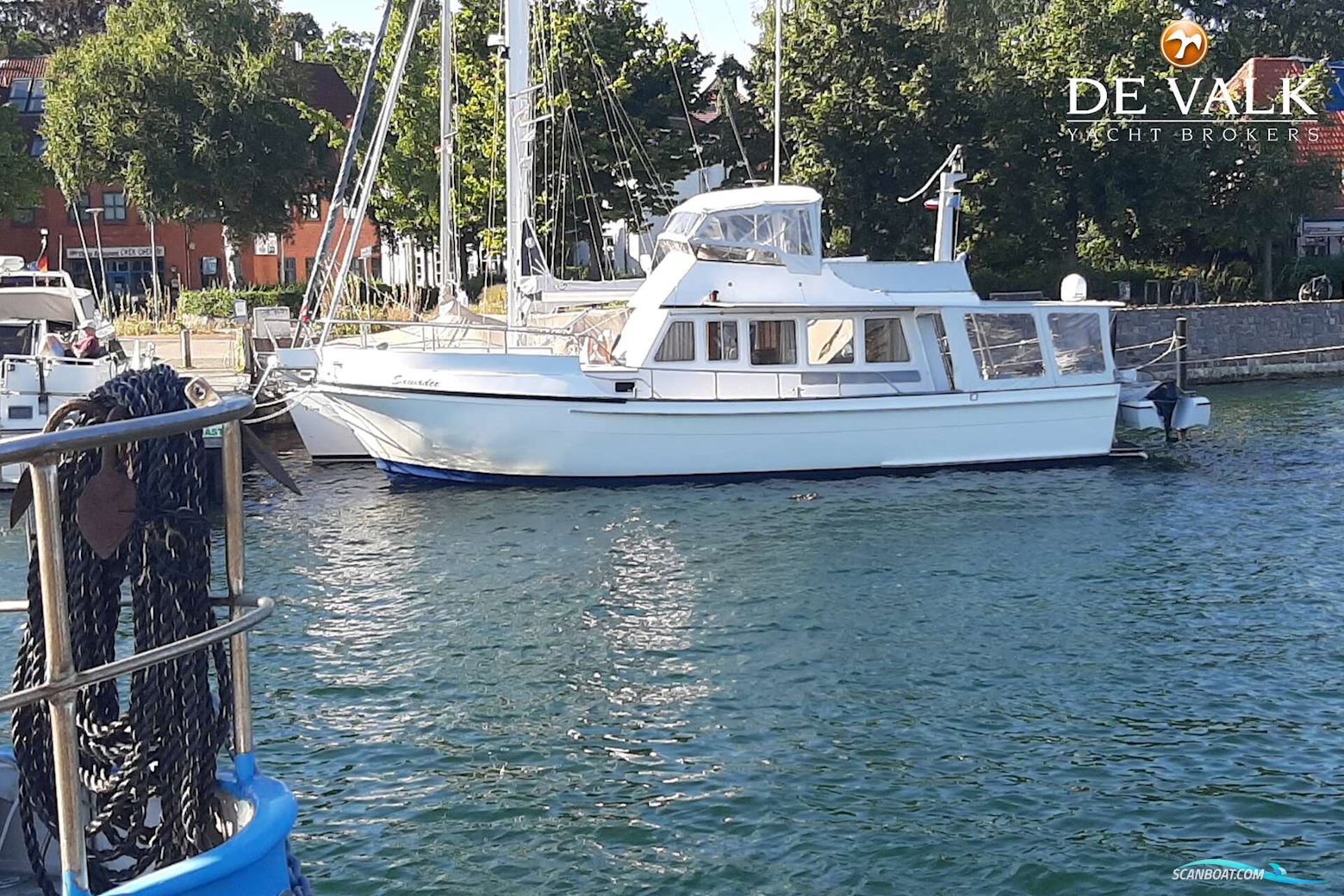 Aquastar 43 Fisherman