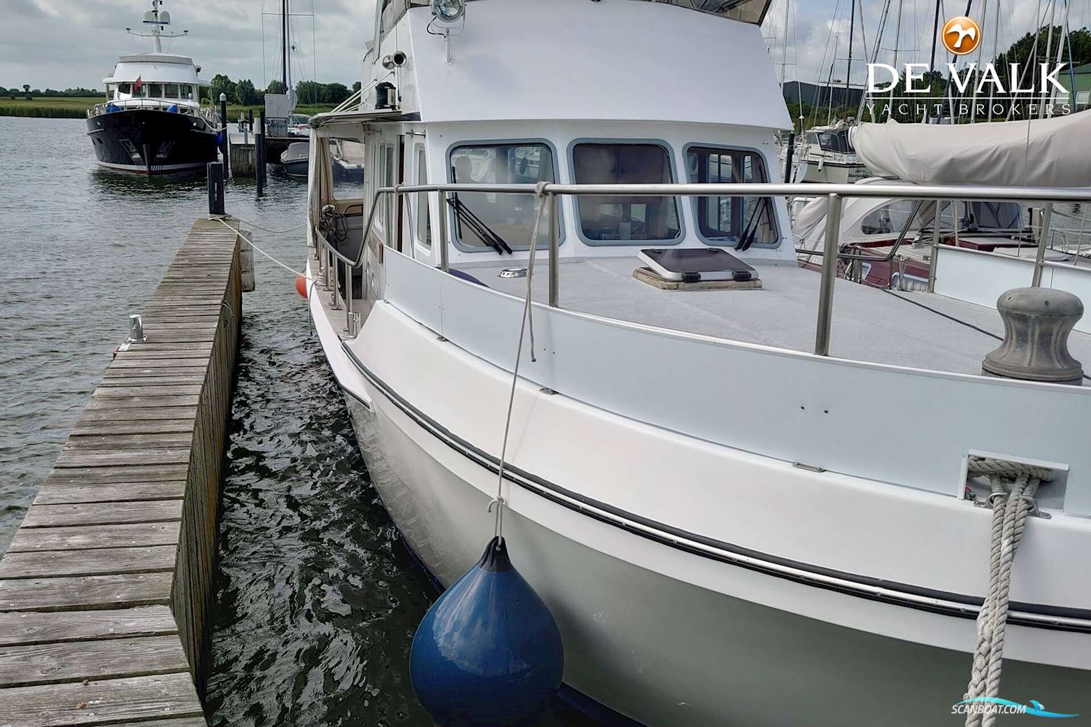 Aquastar 43 Fisherman