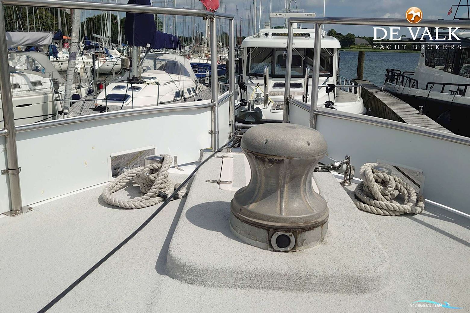 Aquastar 43 Fisherman