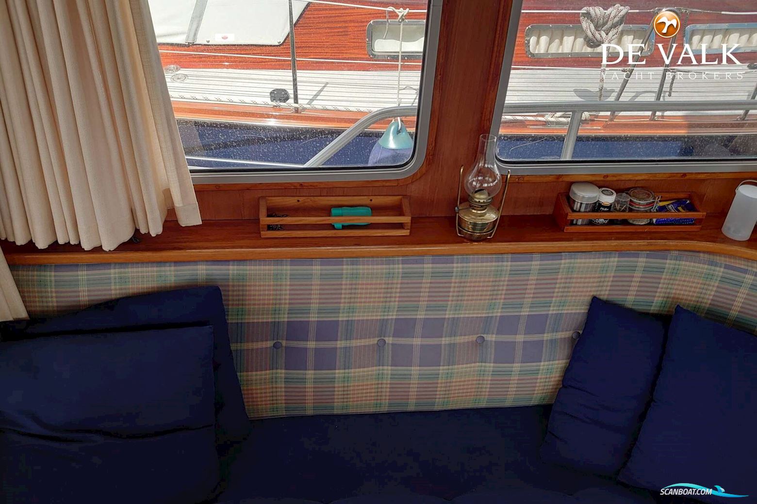 Aquastar 43 Fisherman