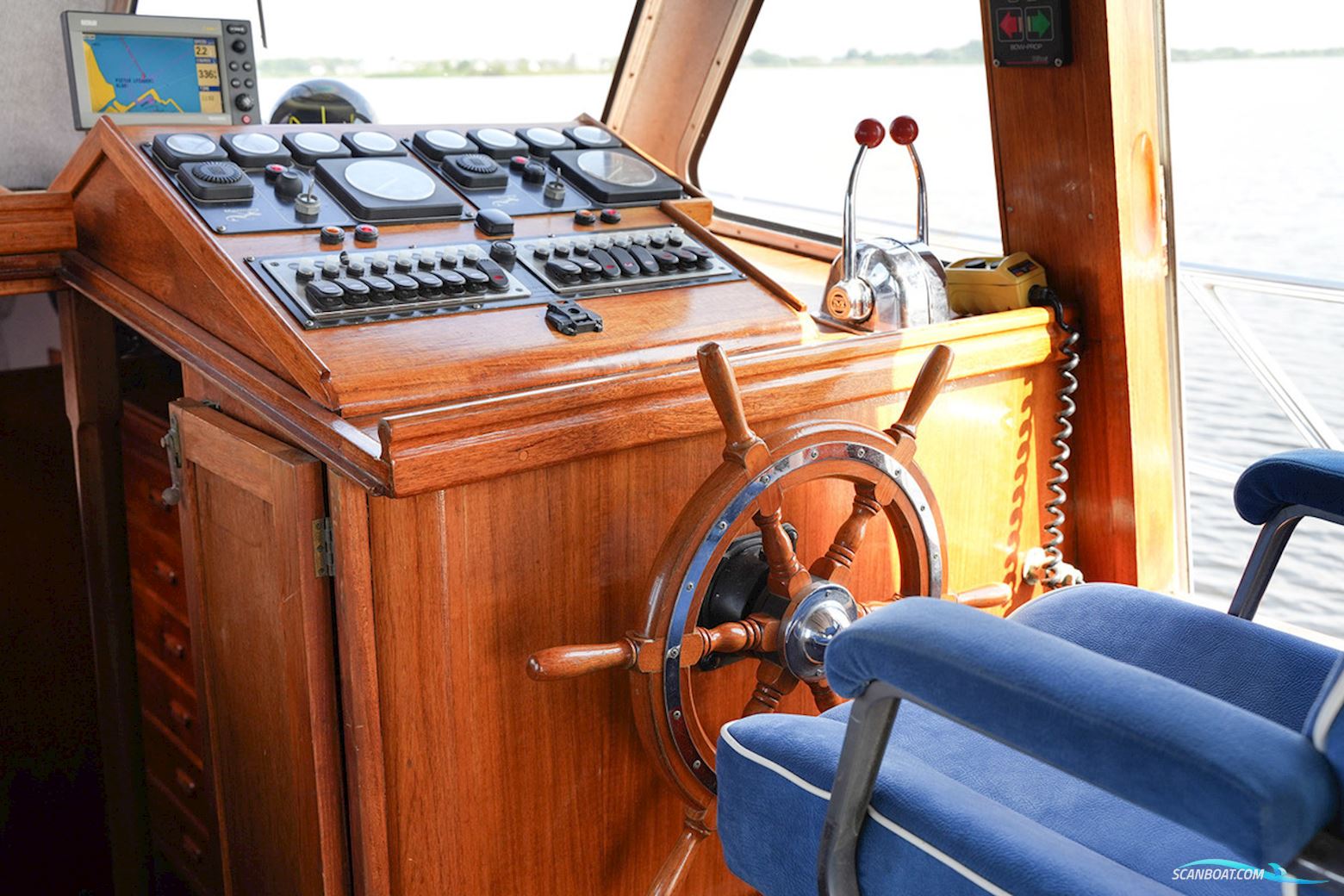 Aquastar Ocean Ranger 38