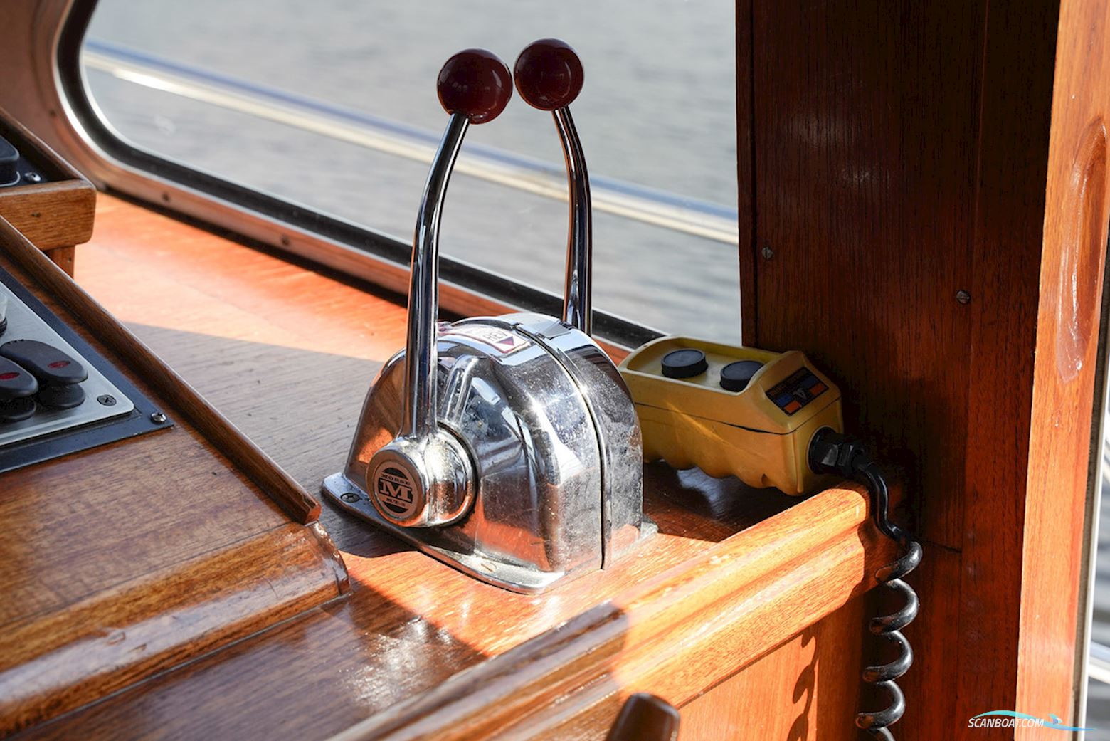 Aquastar Ocean Ranger 38