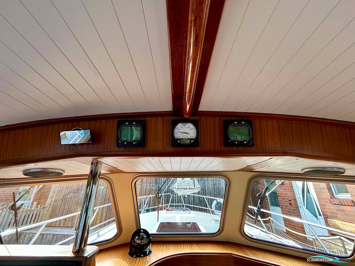 Aquastar Ocean Ranger 38