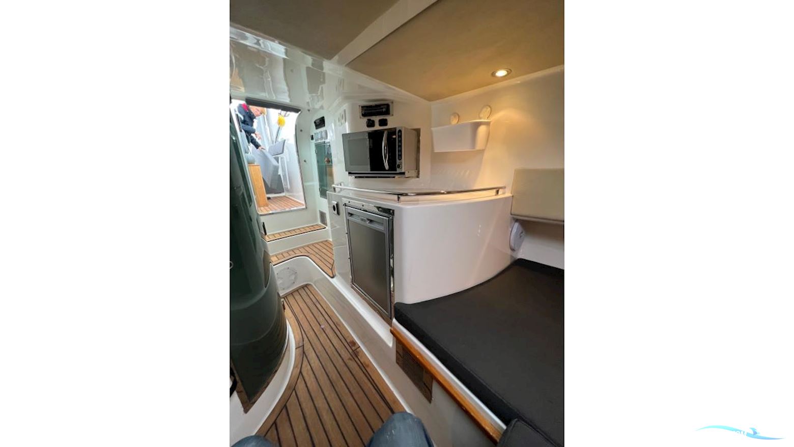 Arctic Blue 35