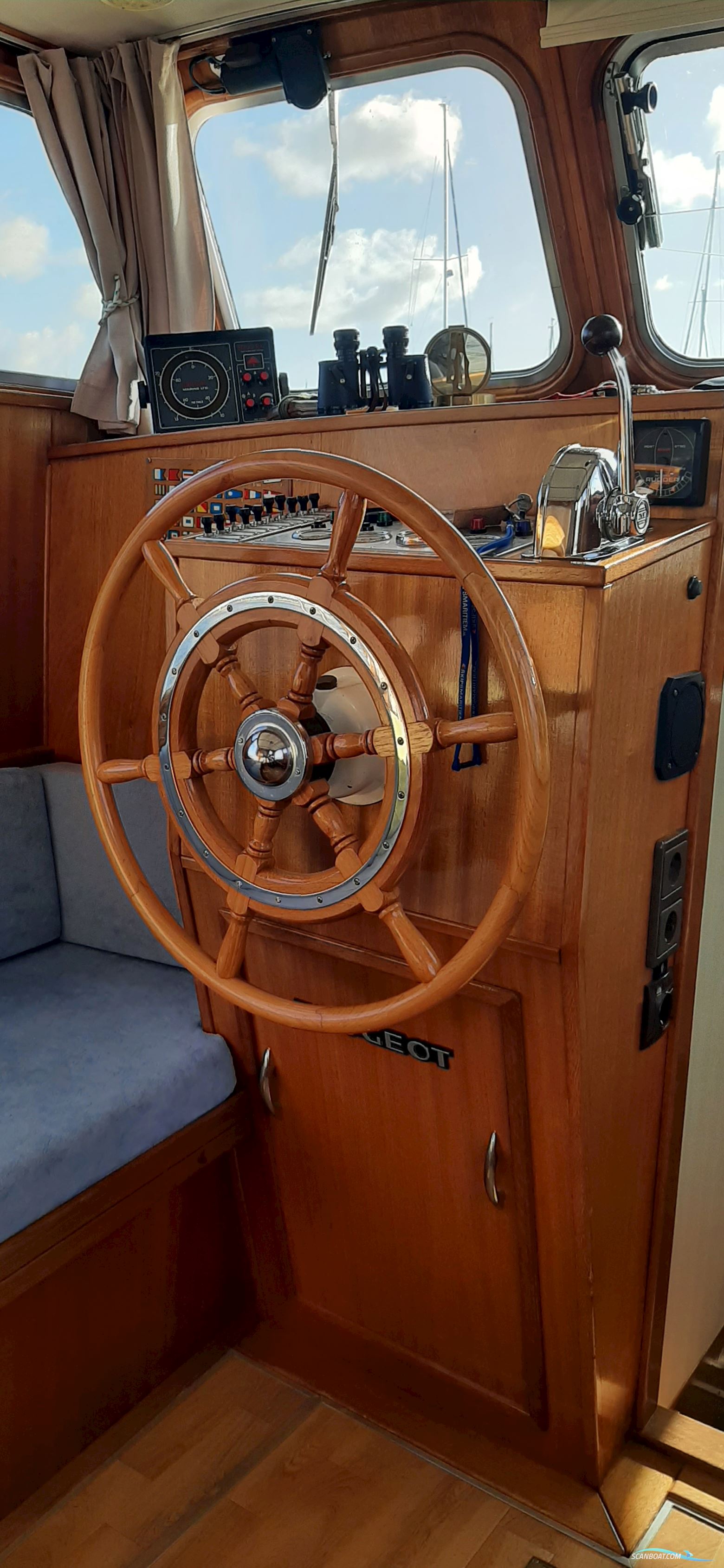 Ariadne Kruiser 1000