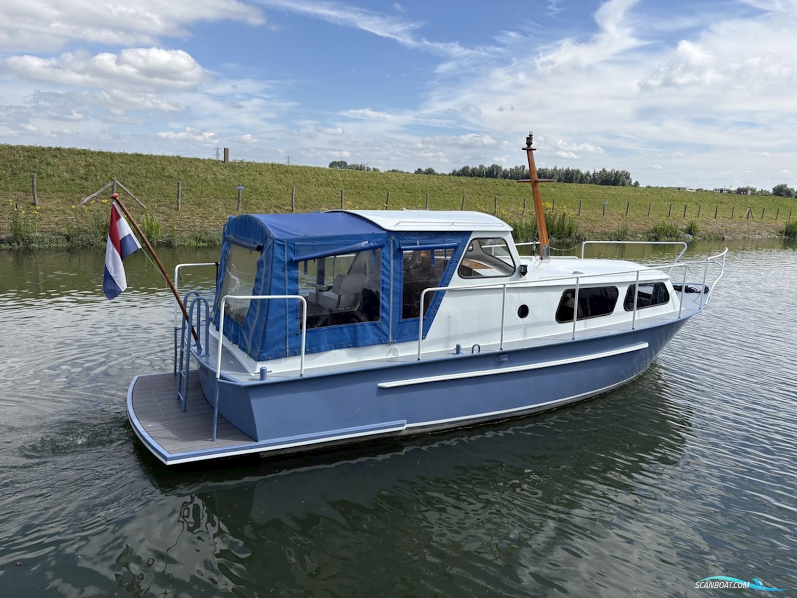 Ariadne Kruiser 900 OK