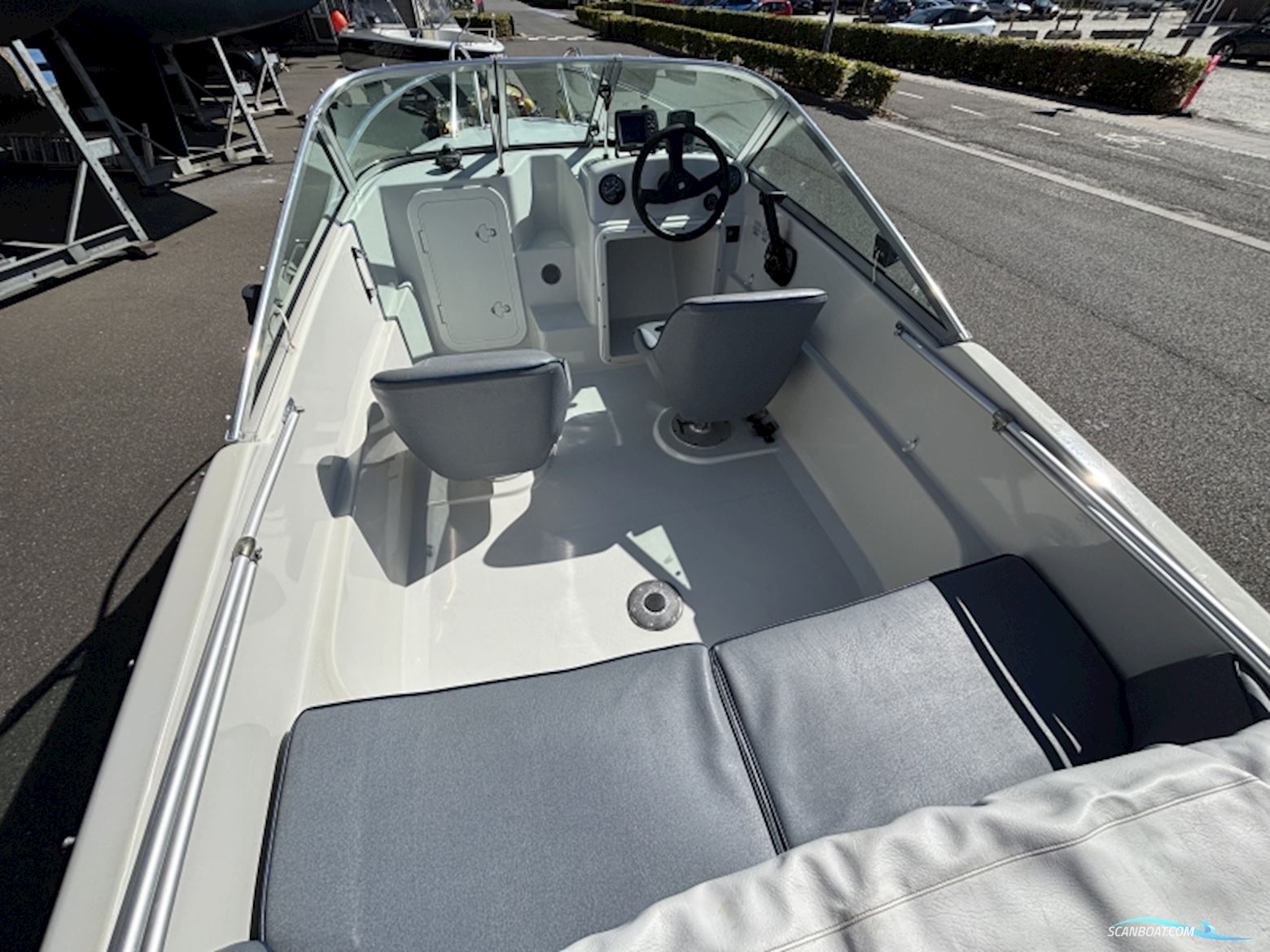 Askeladden 445 Chaser