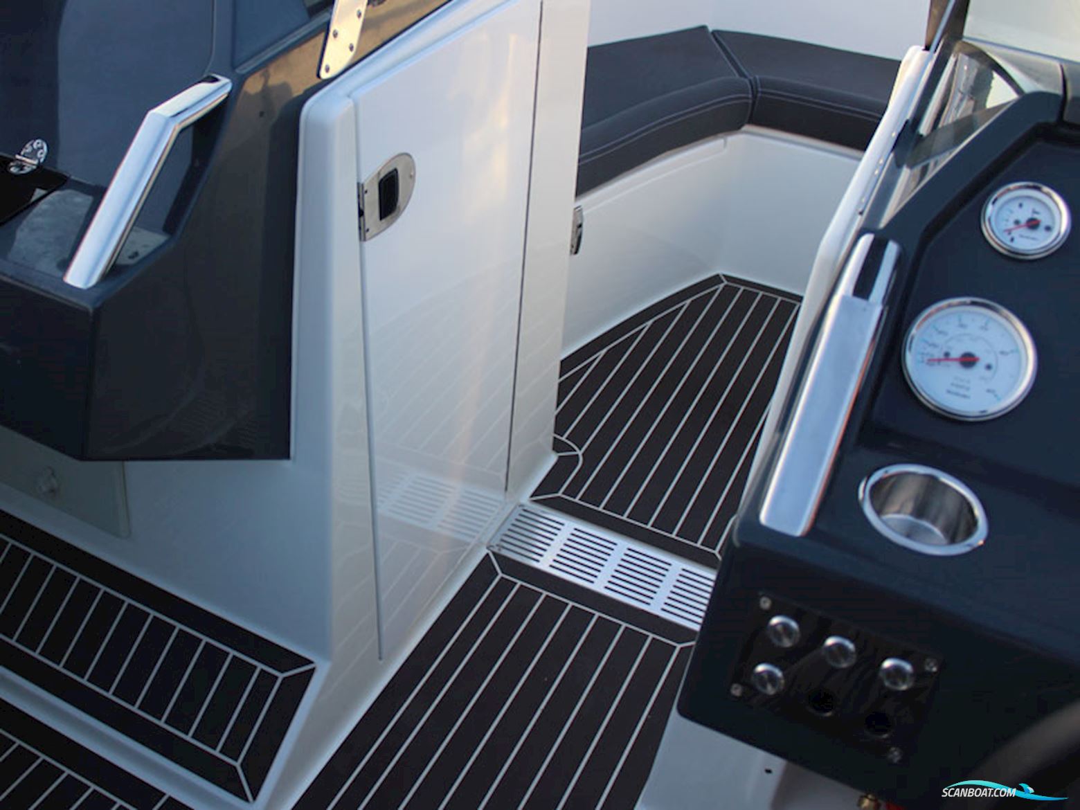 Askeladden C61 Bowrider