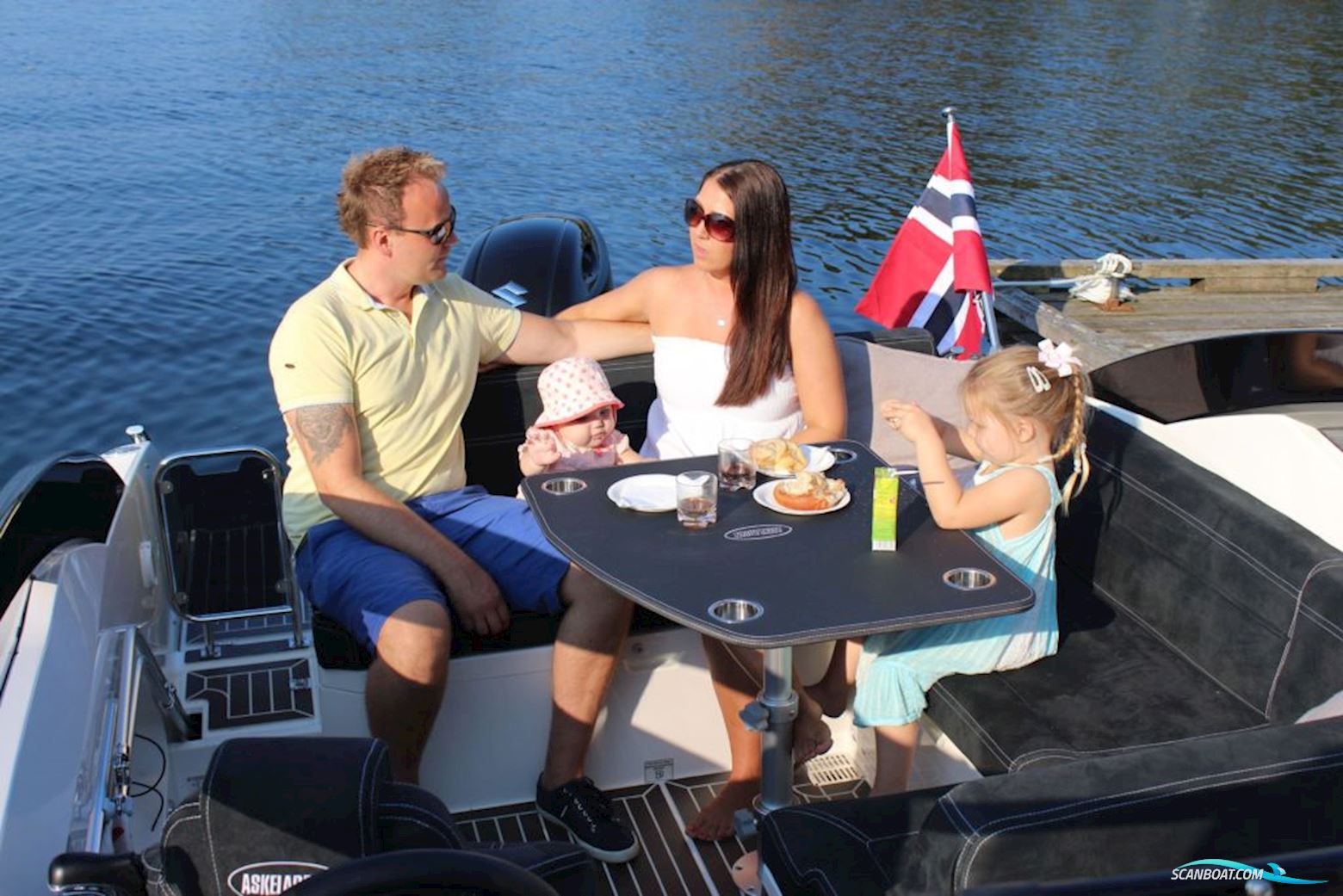 Askeladden C65 Bowrider