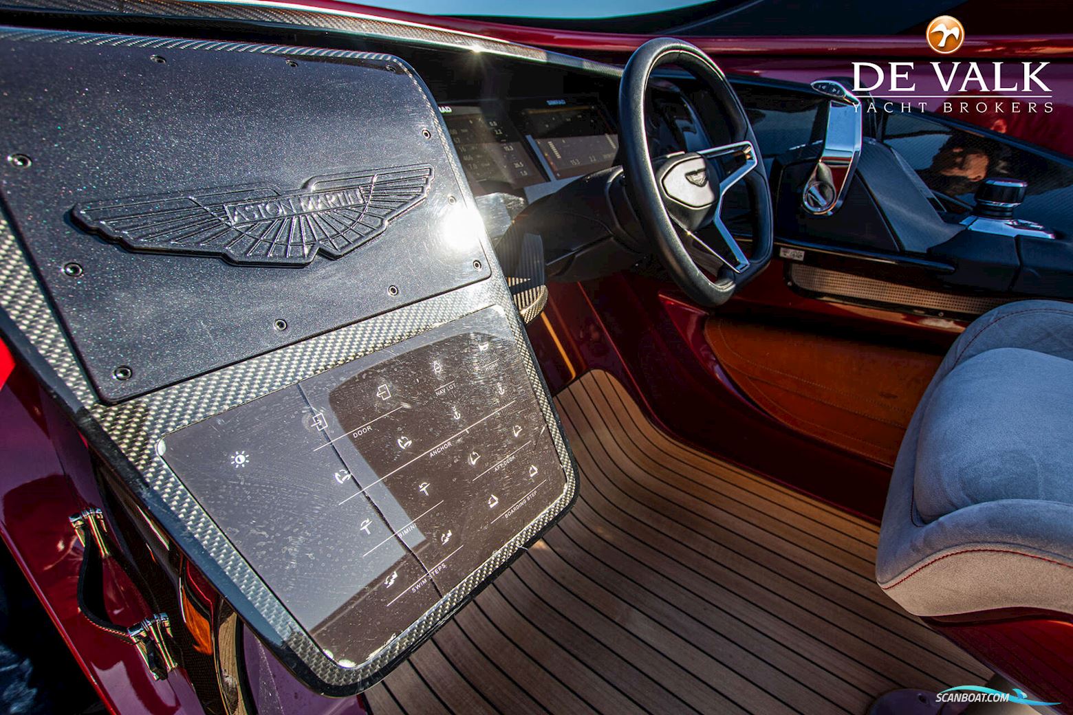 Aston Martin AM37