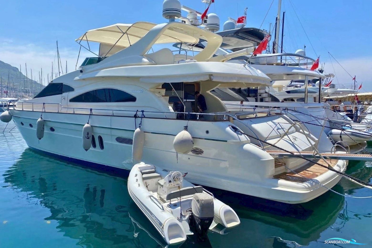 Astondoa 72 Glx