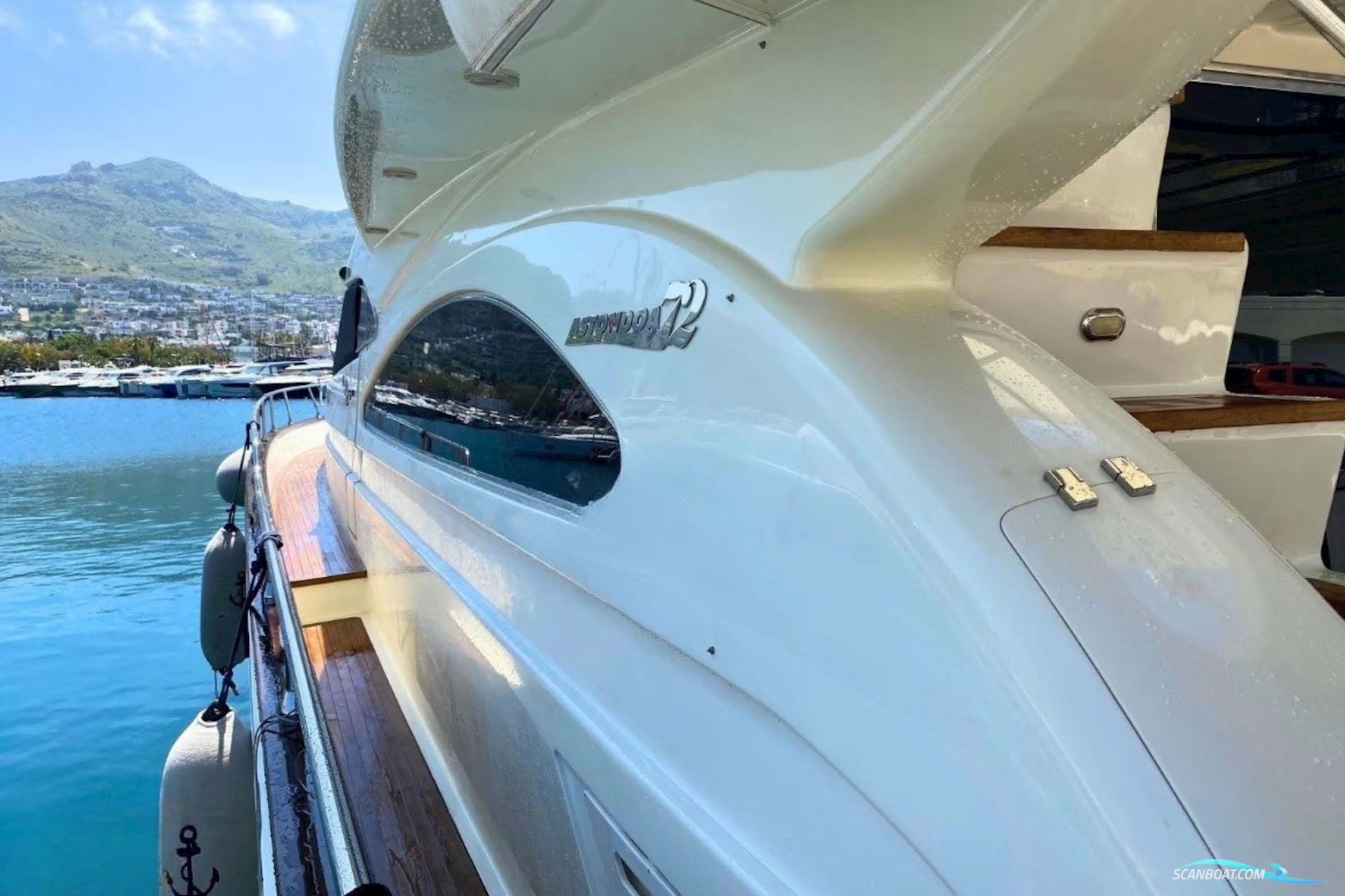 Astondoa 72 Glx