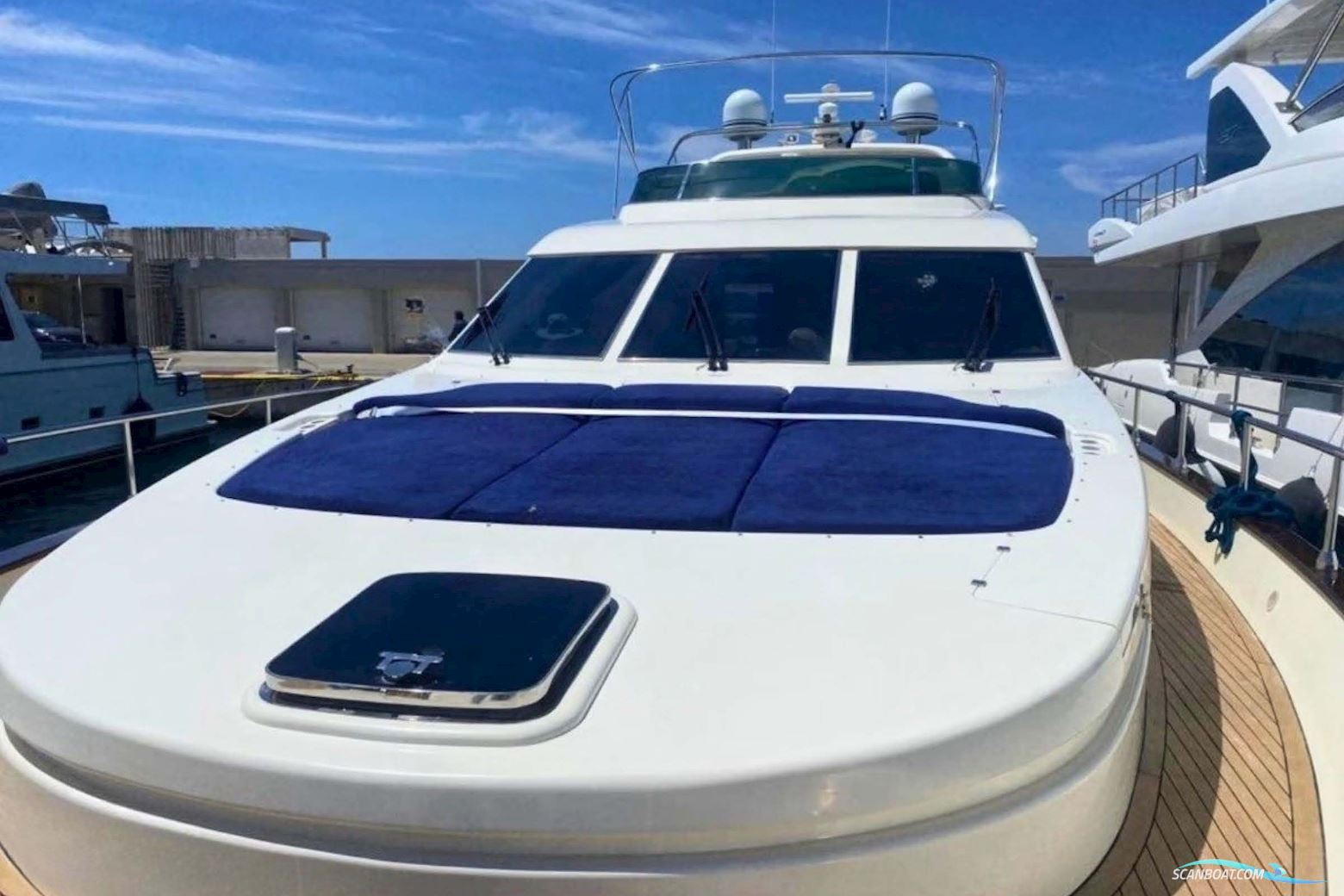Astondoa 72 Glx