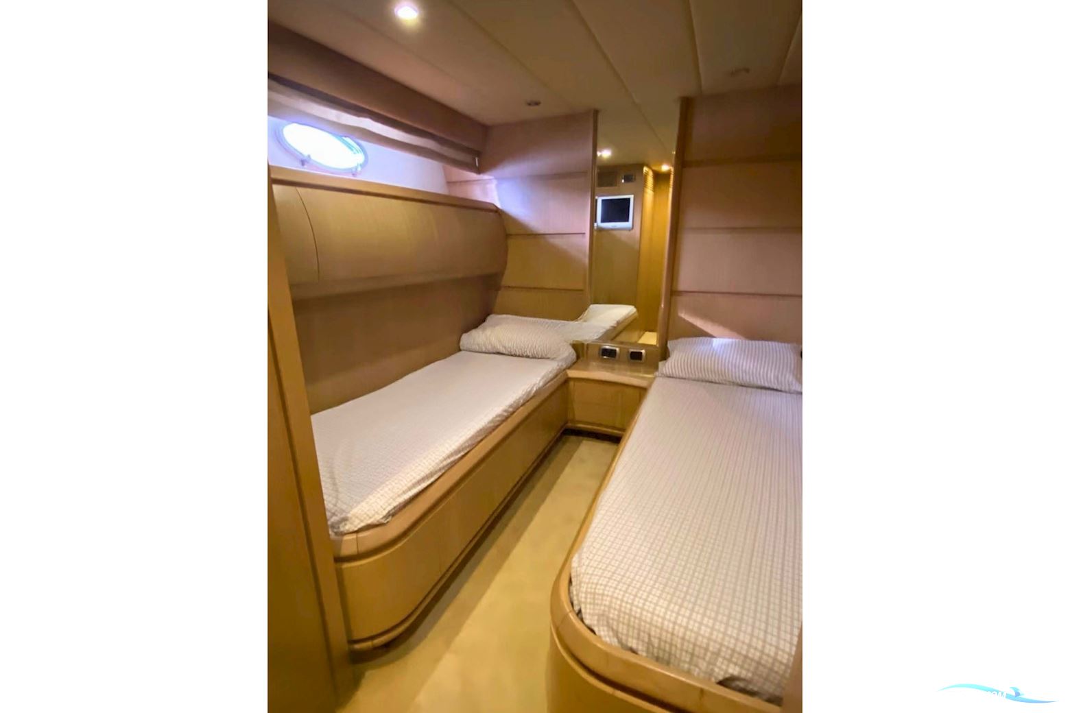 Astondoa 72 Glx