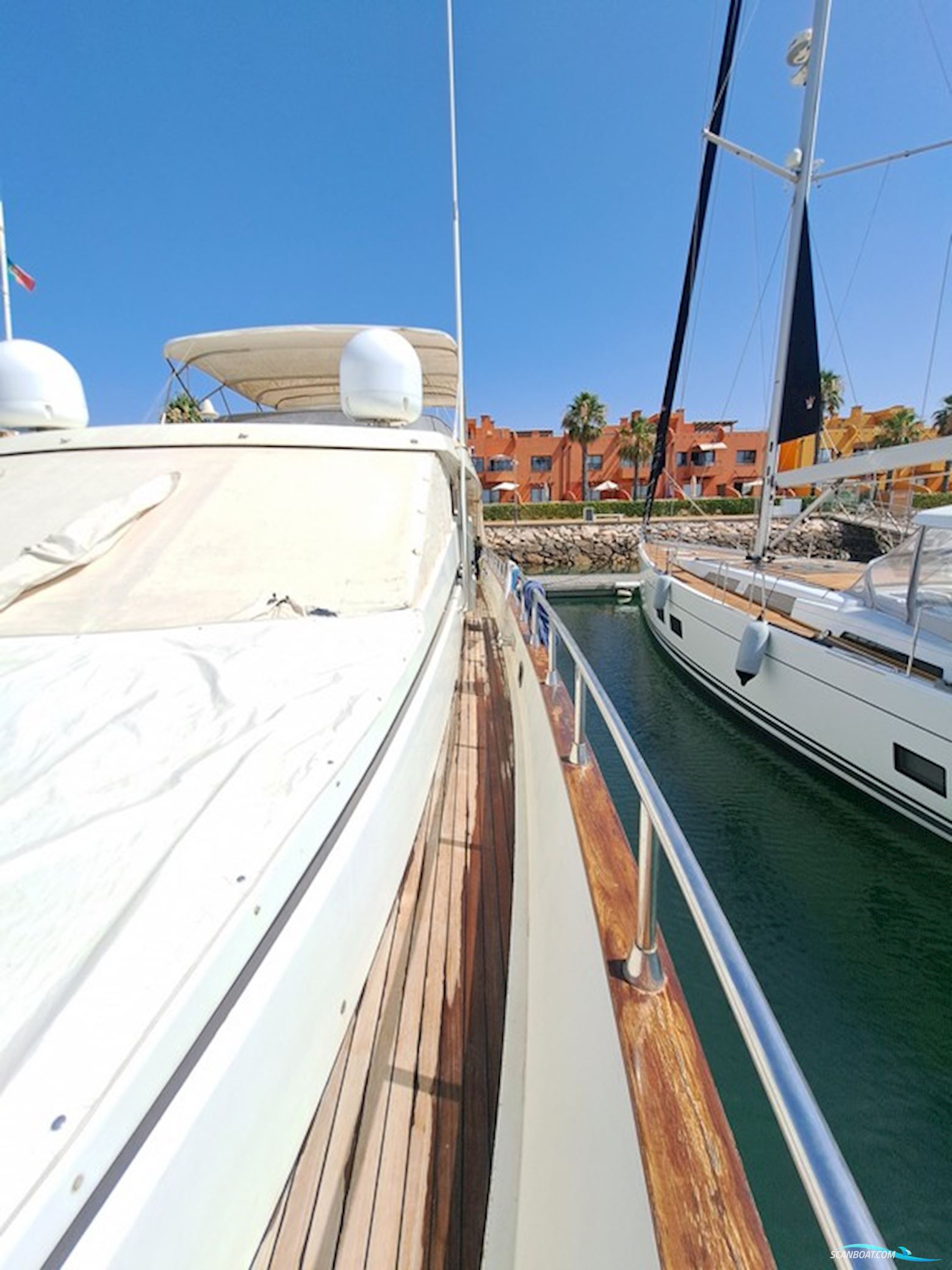 Astondoa 73 Glx