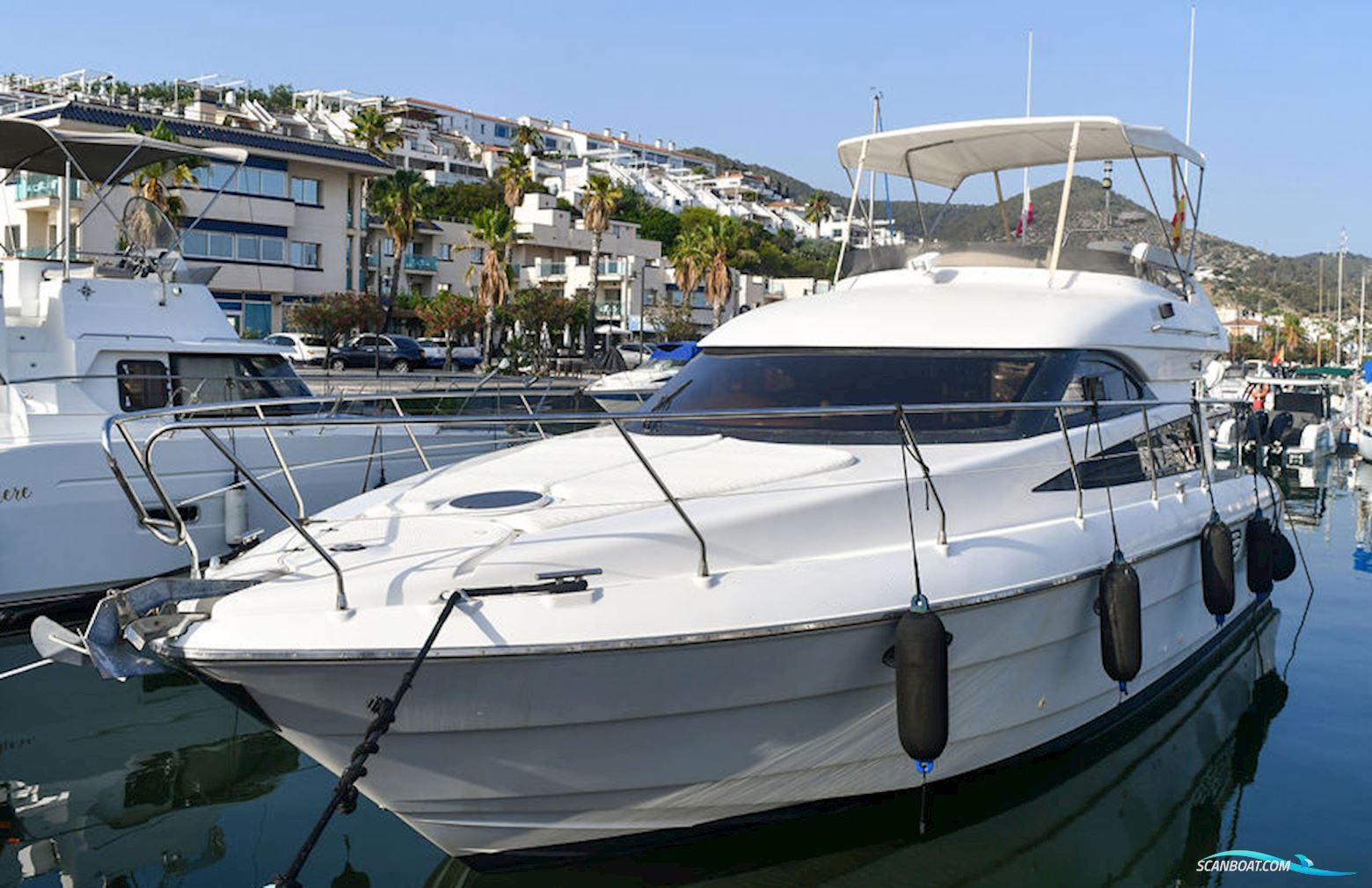 Astondoa AS39 Fly Motorbåd 2001, med Volvo Penta Tamd63P motor, Spanien
