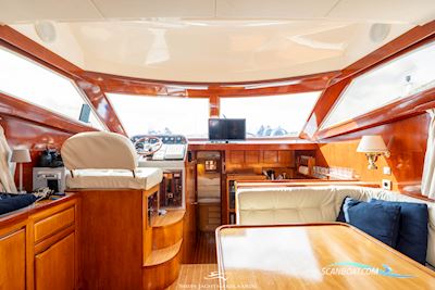 Astor 37 Flybridge Motorbåd 1996, med Volvo motor, Holland