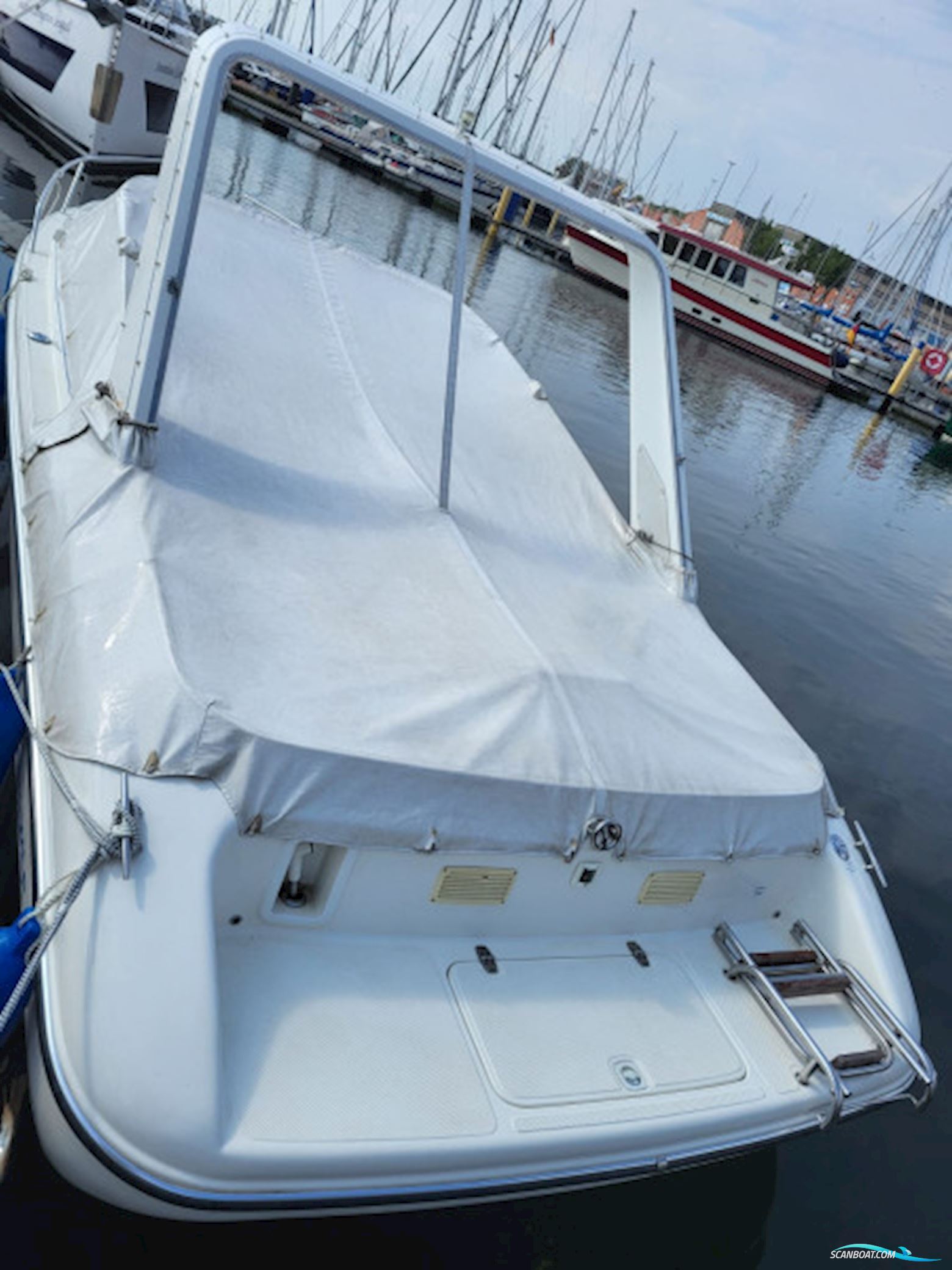 Astromar LS-707 mit Trailer