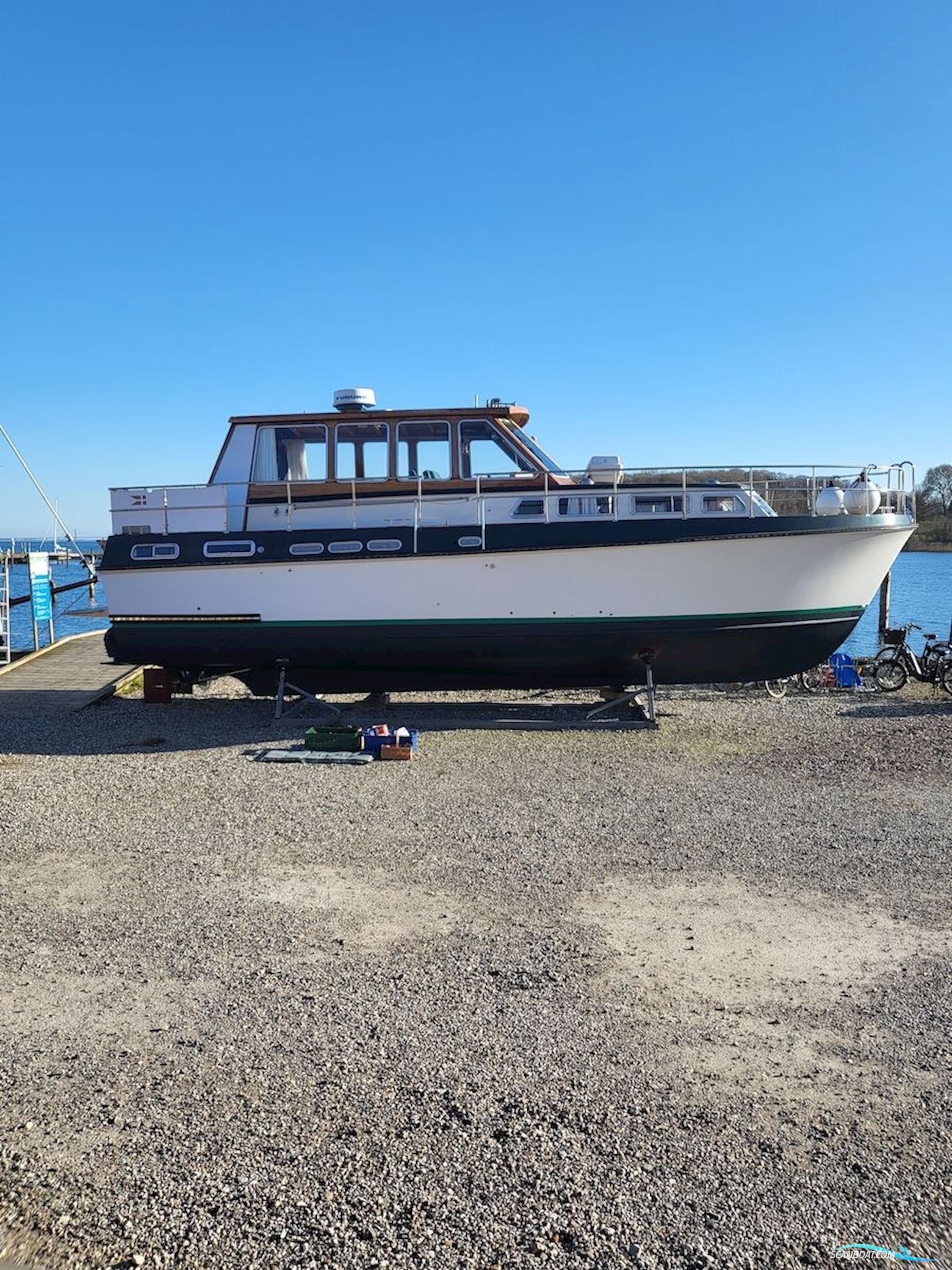 Atlantic 37