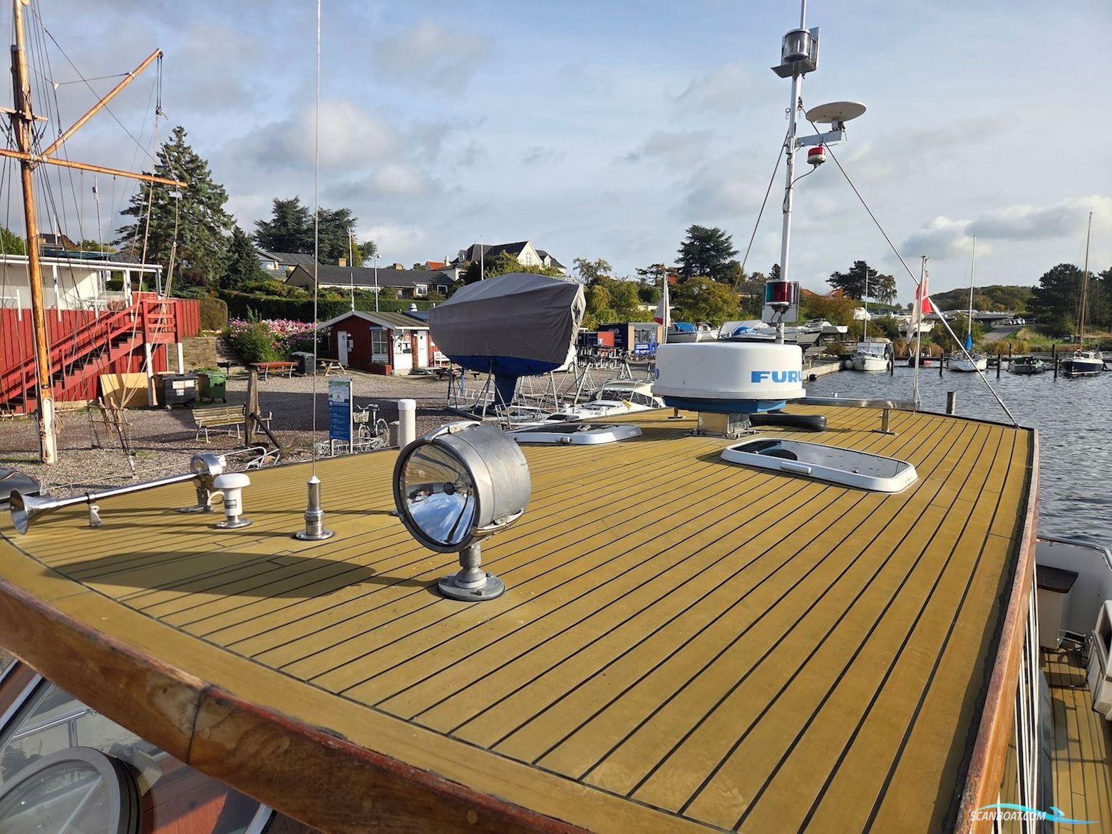 Atlantic 37