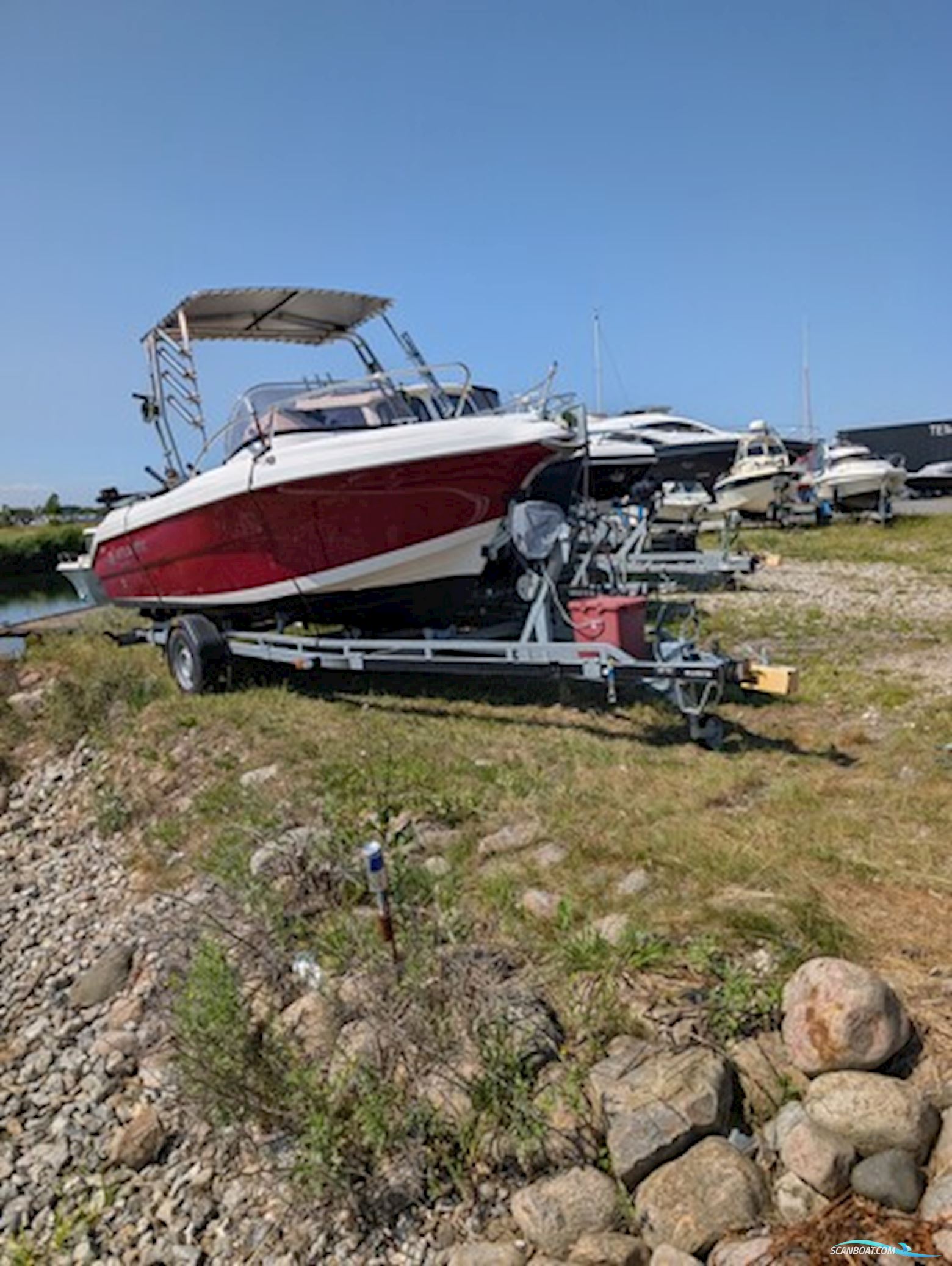 Atlantic 570 Walk Around