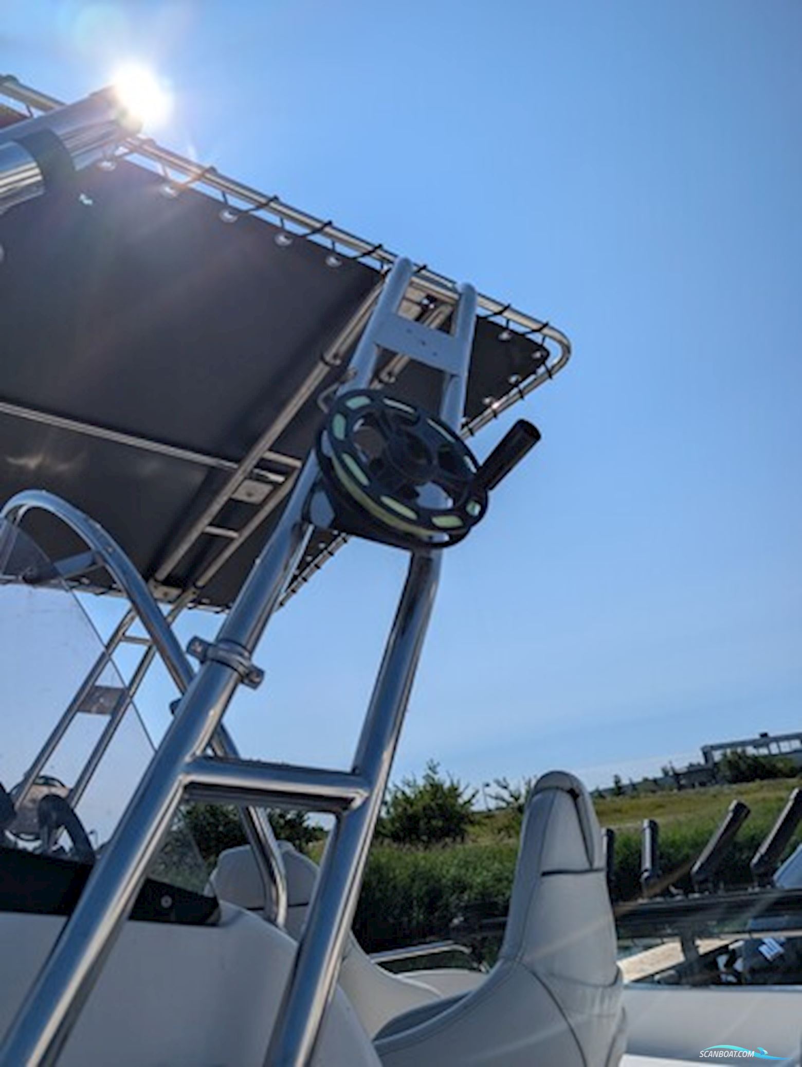Atlantic 570 Walk Around