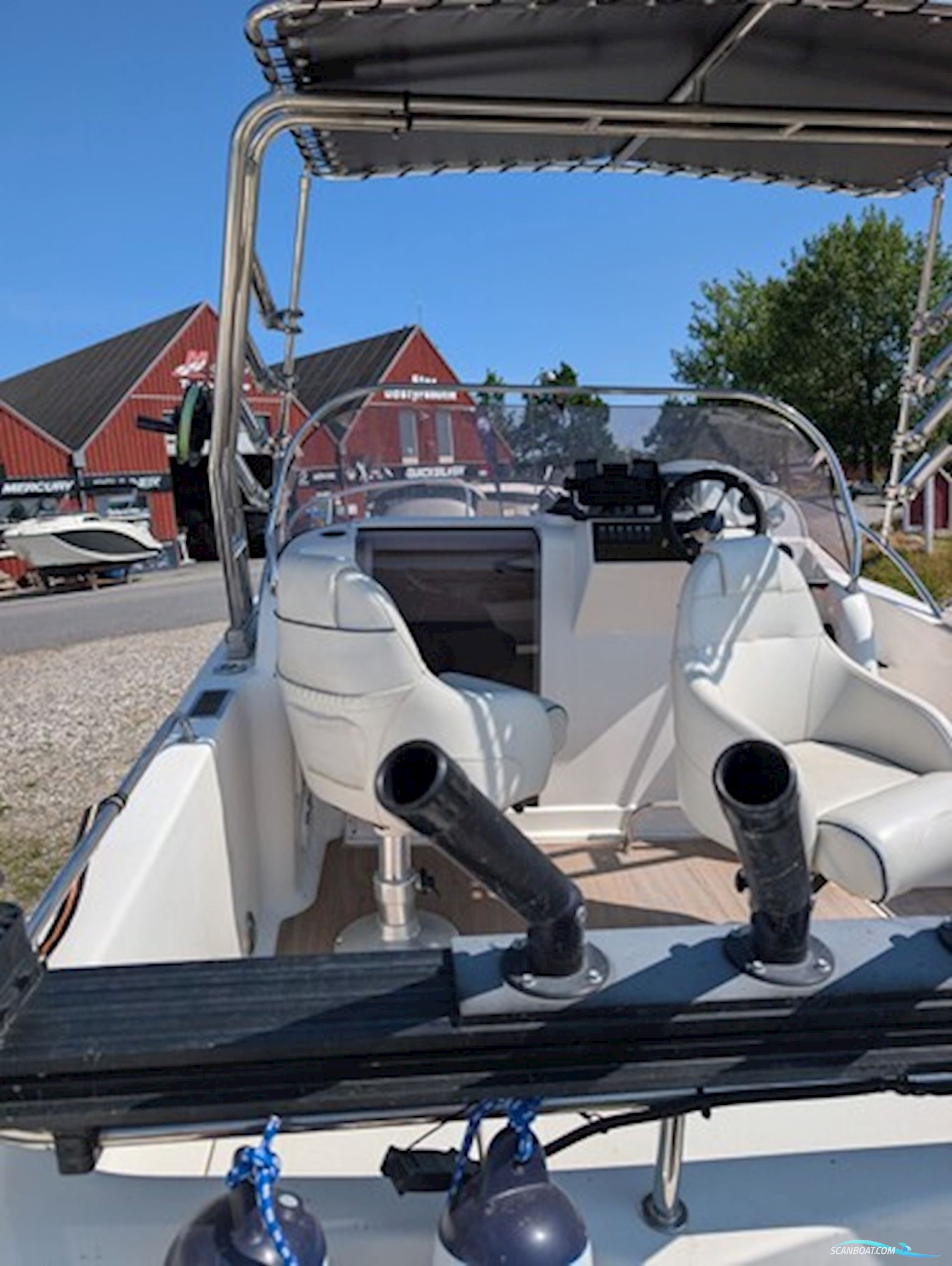 Atlantic 570 Walk Around