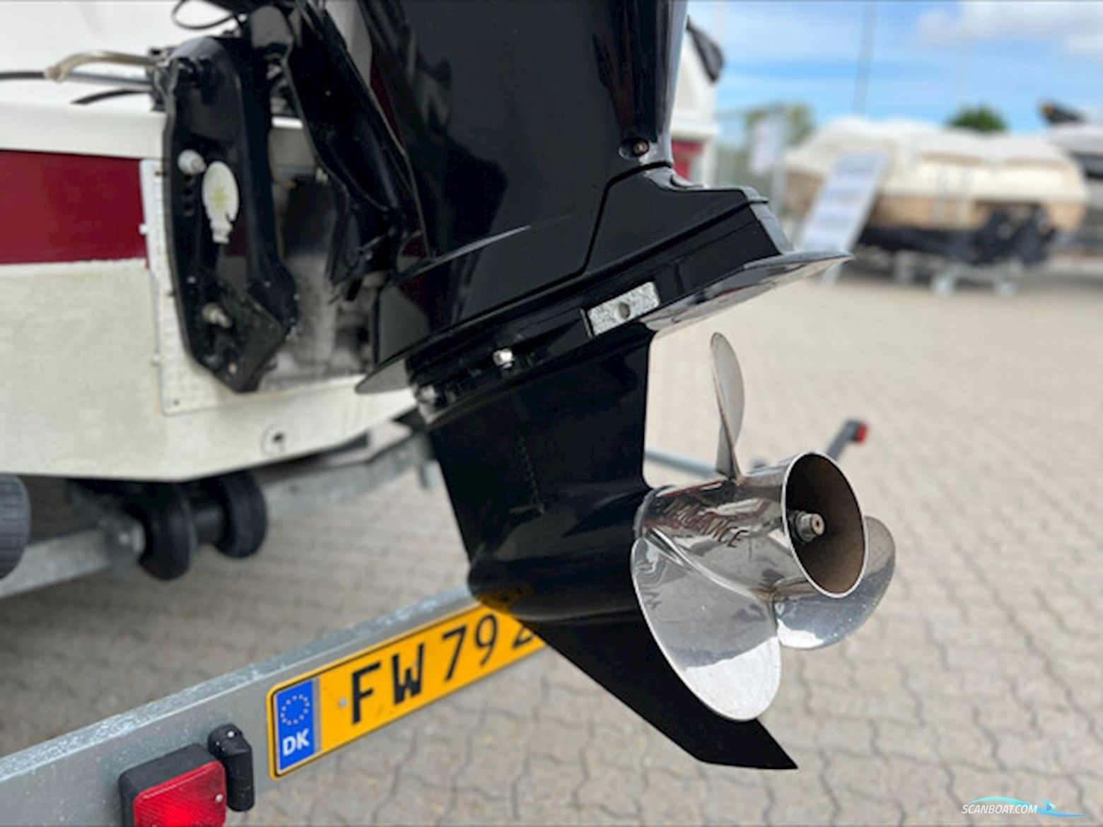 Atlantic 635 WA, Mariner F150 EFI