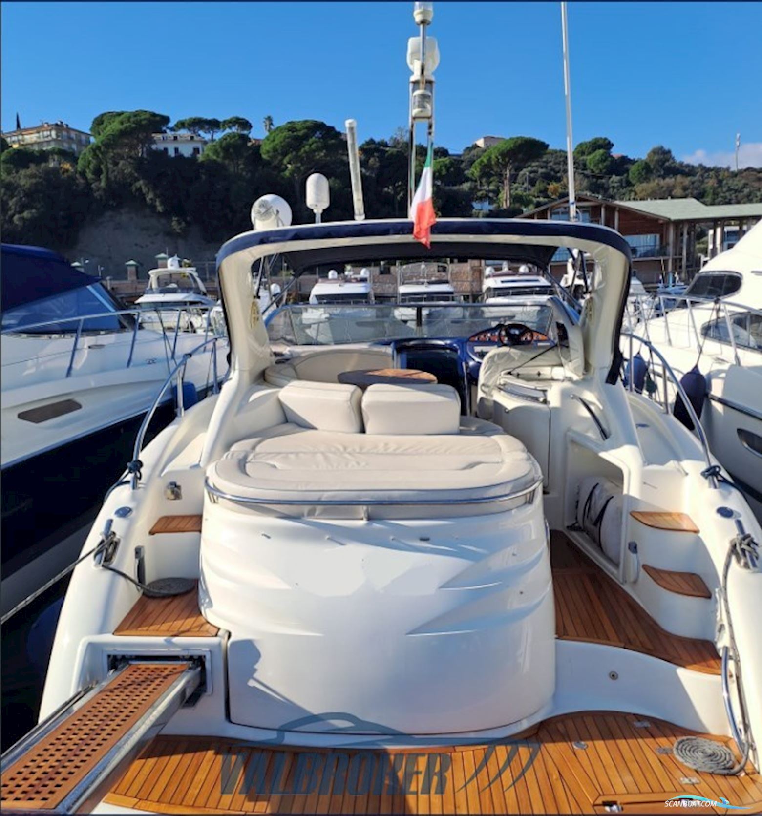 Atlantis 42