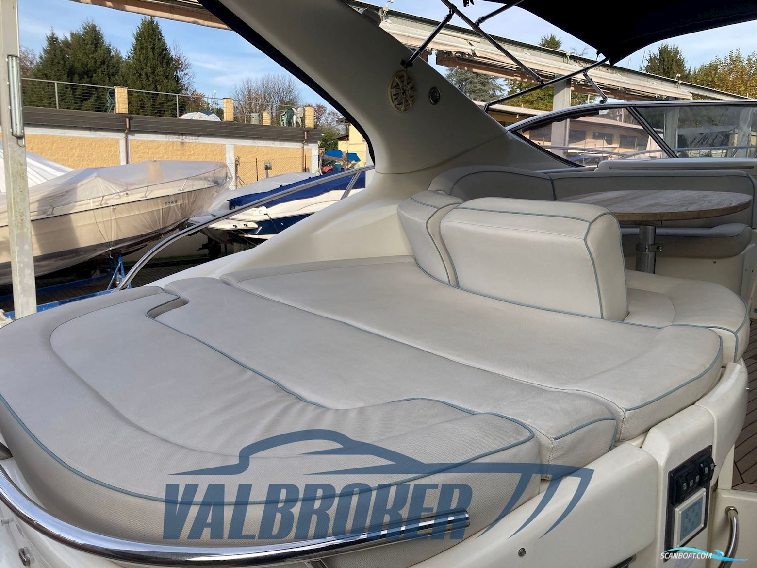 Atlantis 42