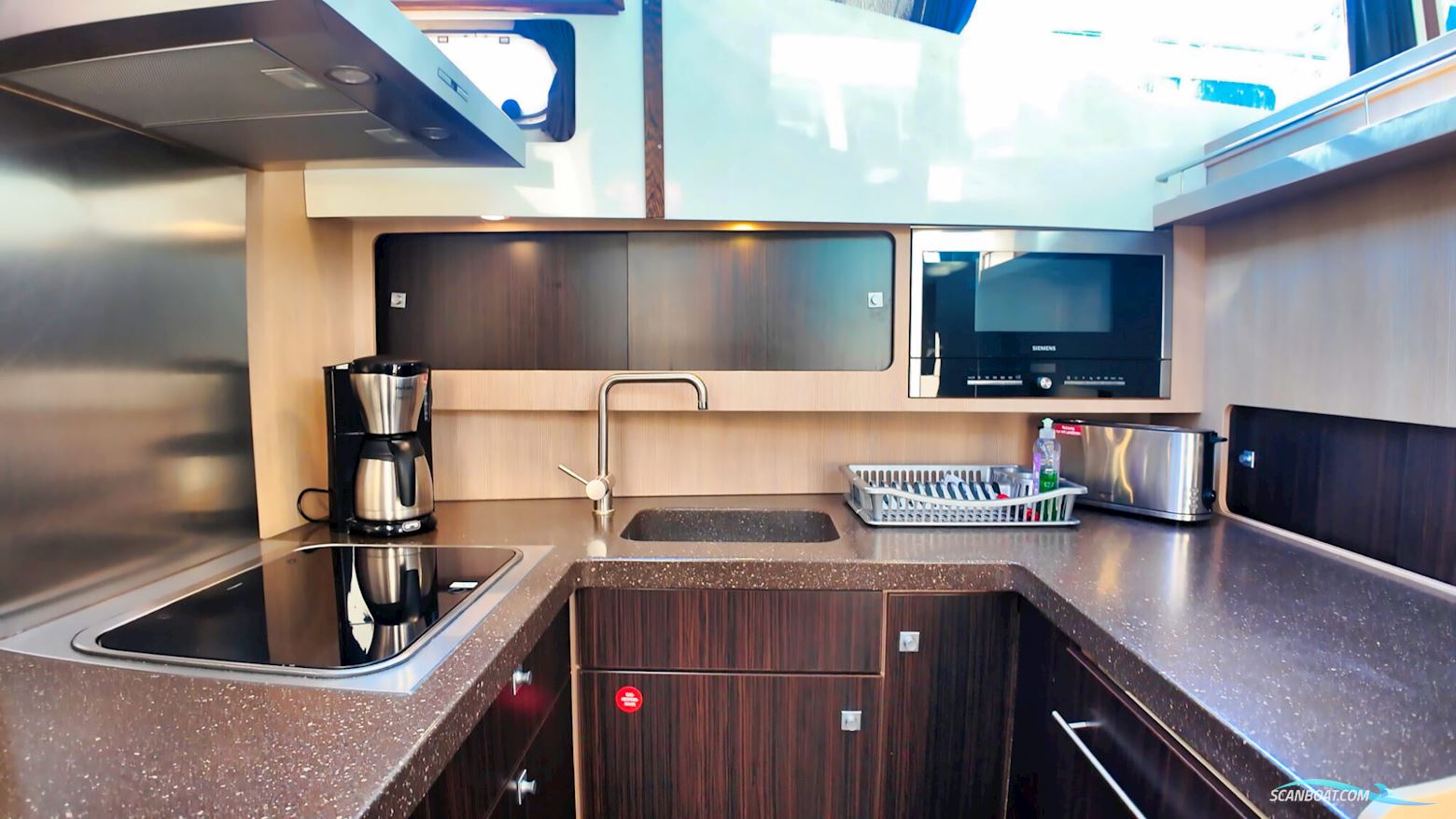 Aventura 43 AK Cabrio