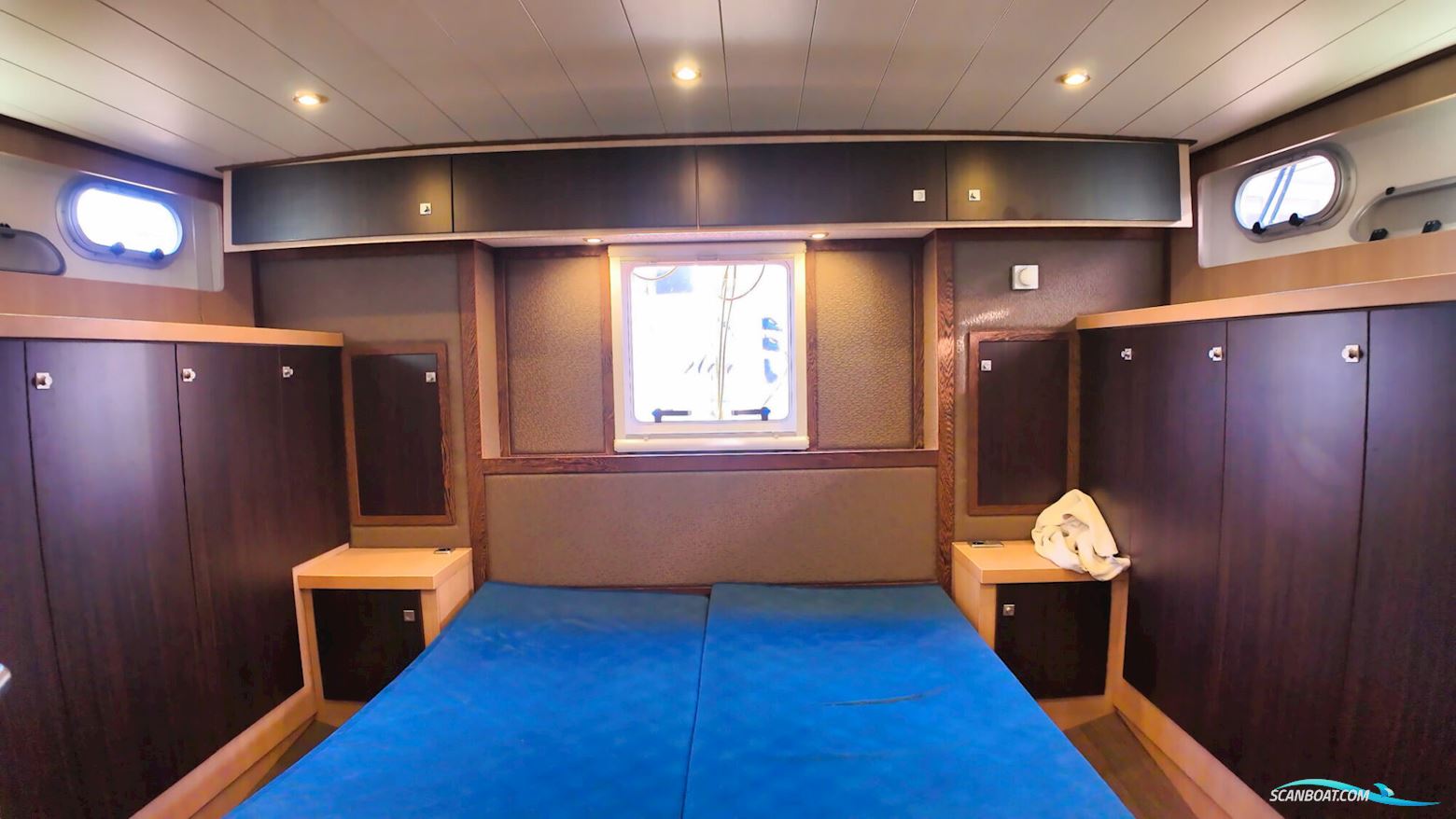 Aventura 43 AK Cabrio