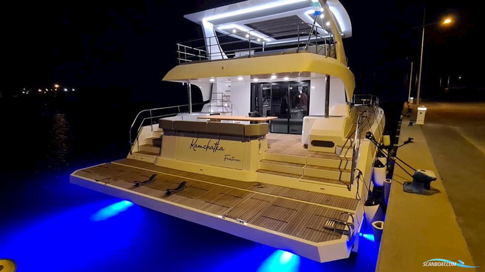 Aventura Catamarans 56